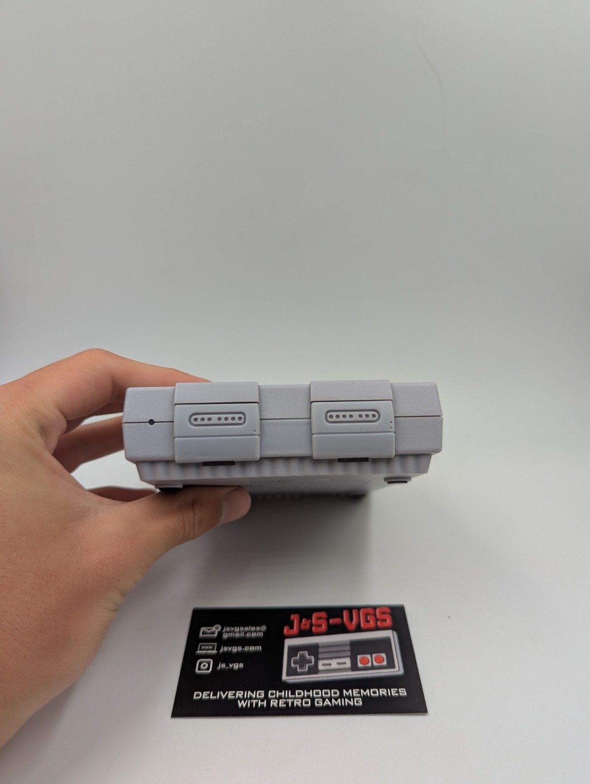 SNES Style Mini Console Clone Gray Non-Nintendo w/ Controller Cables