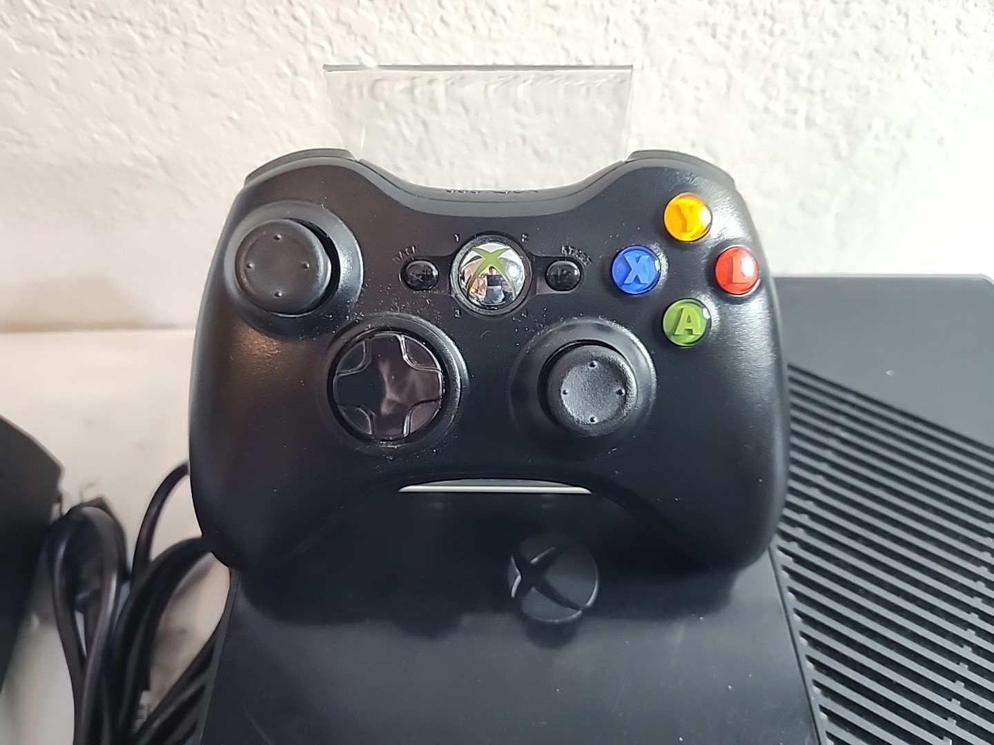 Microsoft Xbox 360 E 250GB Game Console – Black READ