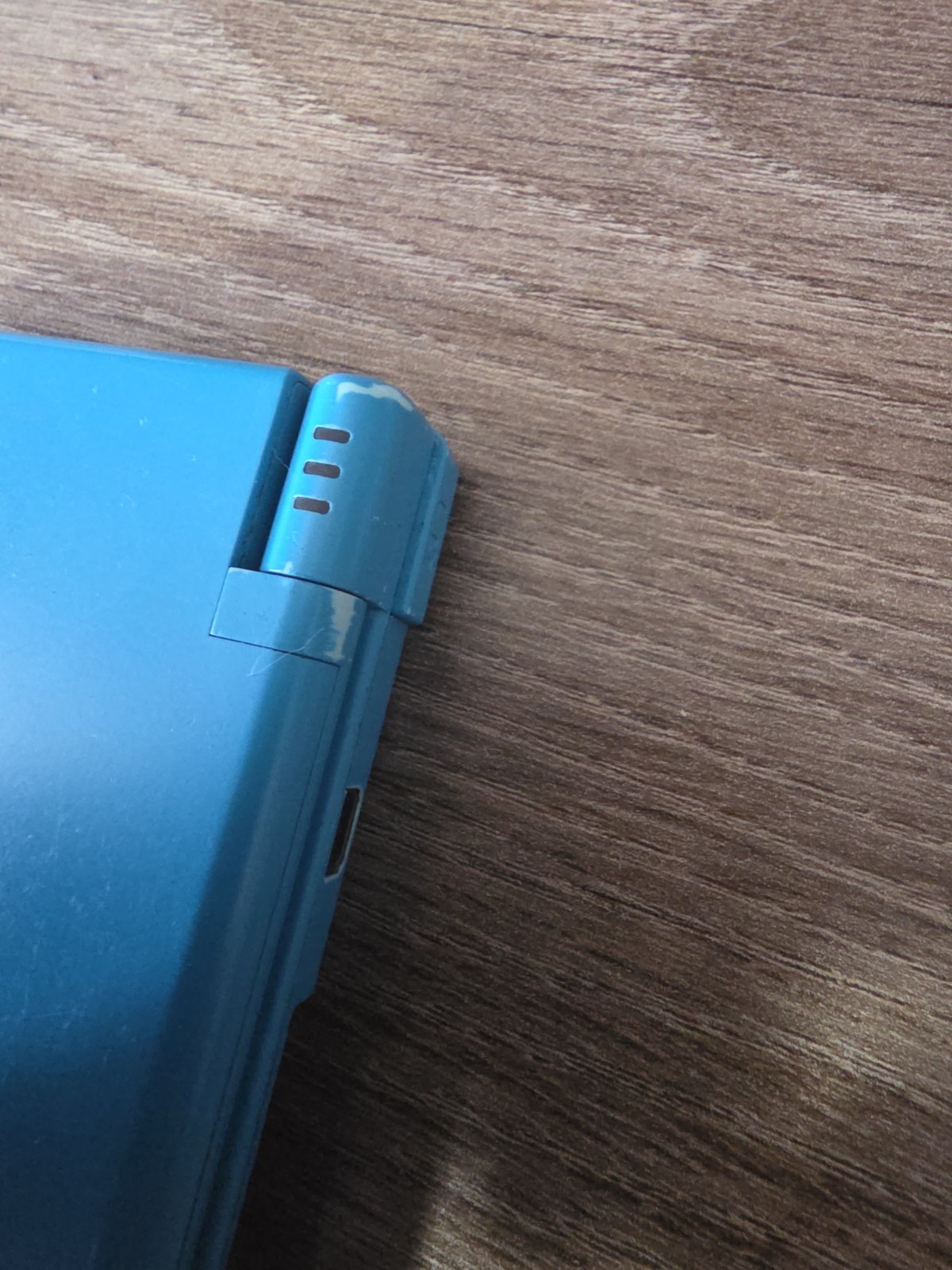 Nintendo DSi Light Blue Handheld Console Game System