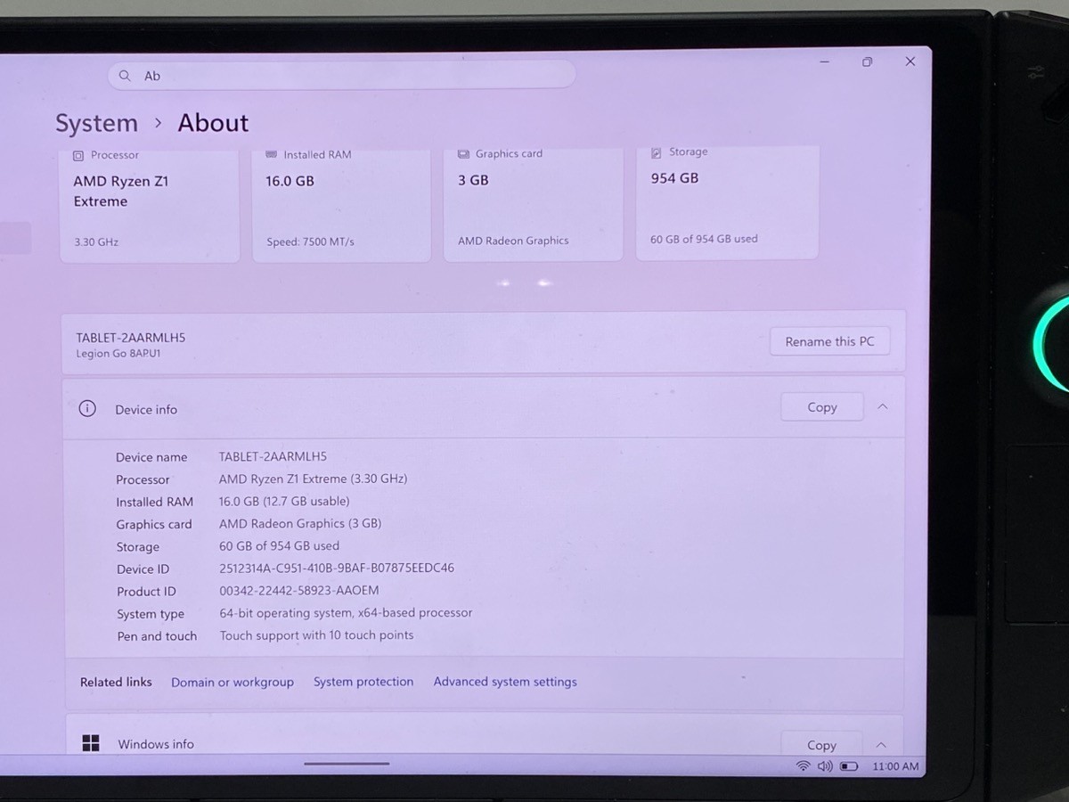 LENOVO LEGION GO 8APU1 (UD3047382)