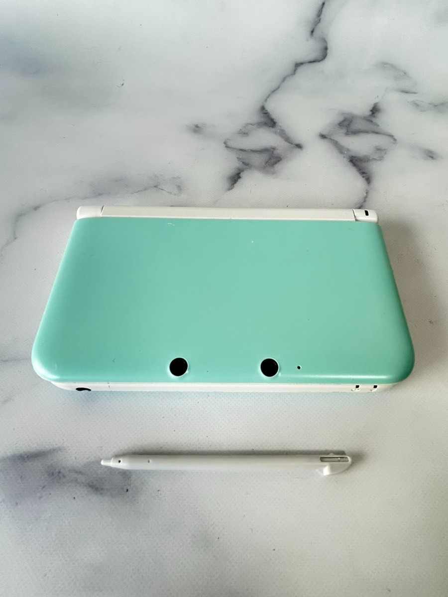 Nintendo 3DS XL LL Select Color Console region free / Charger SD card from US
