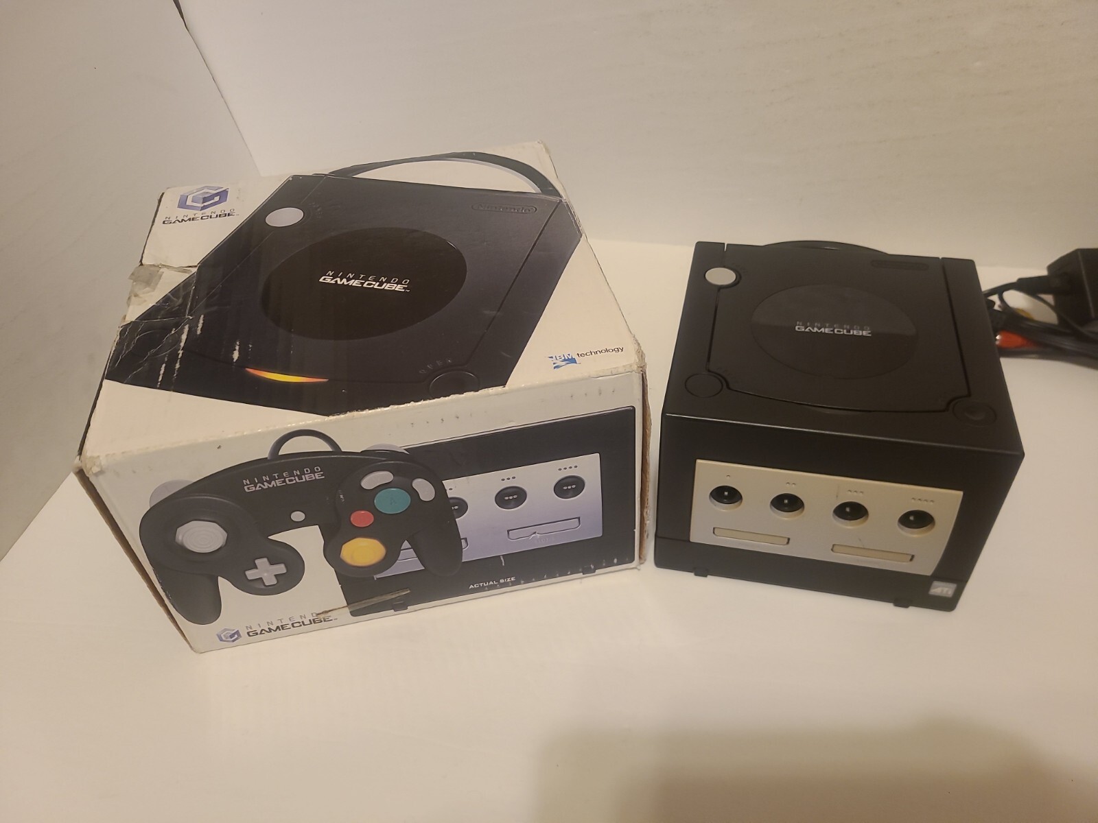 Nintendo Game Cube Black Console Box Spice Orange Controller Mario Golf