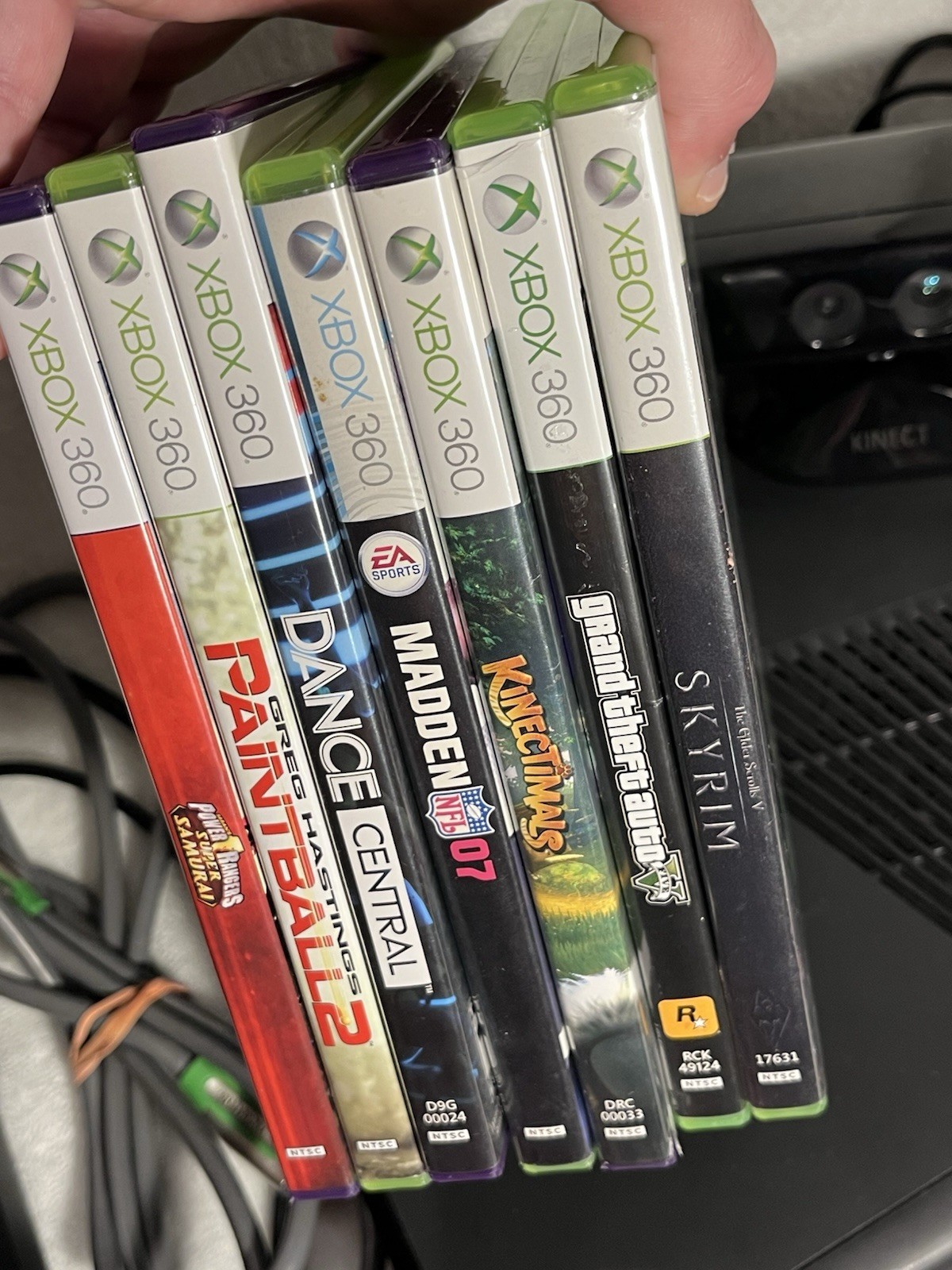 Microsoft Xbox 360 S 4GB Black Console with Kinect and 9 Games. No Hard Drive