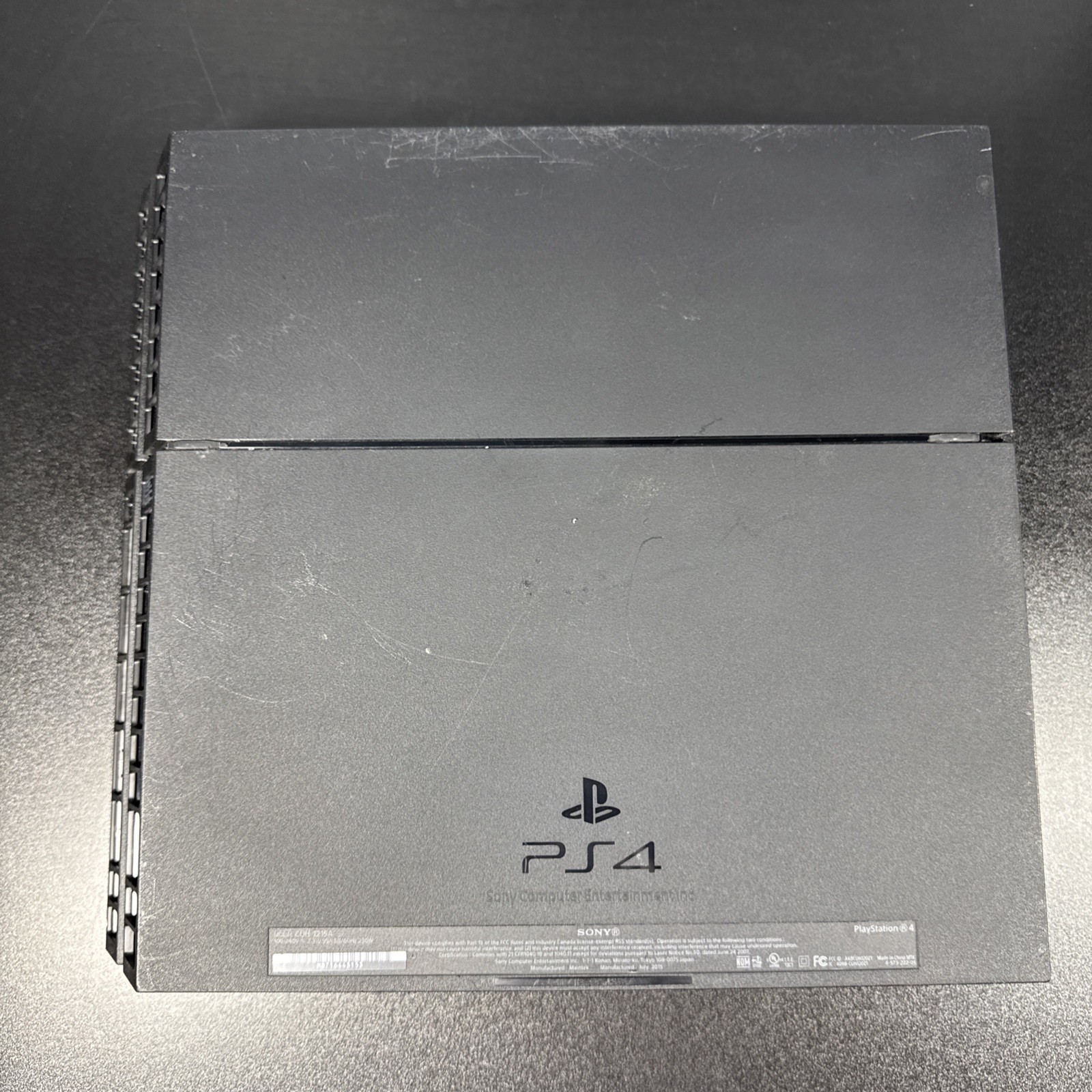 LOW FW SONY PlayStation 4(ps4)SYSTEM – CUH-1215A – 500GB & Controller 10.01OFW