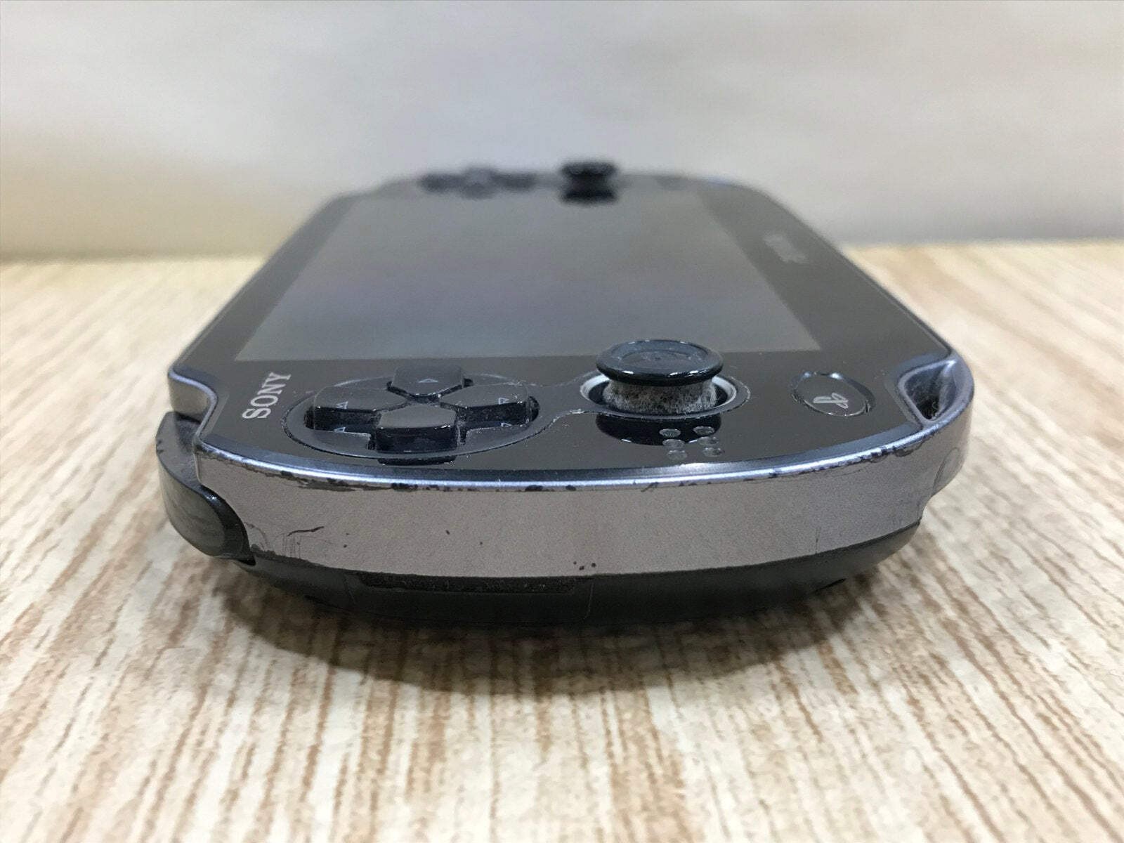 PS Vita PCH-1000 CRYSTAL BLACK Console Japan – With Defects GE1737