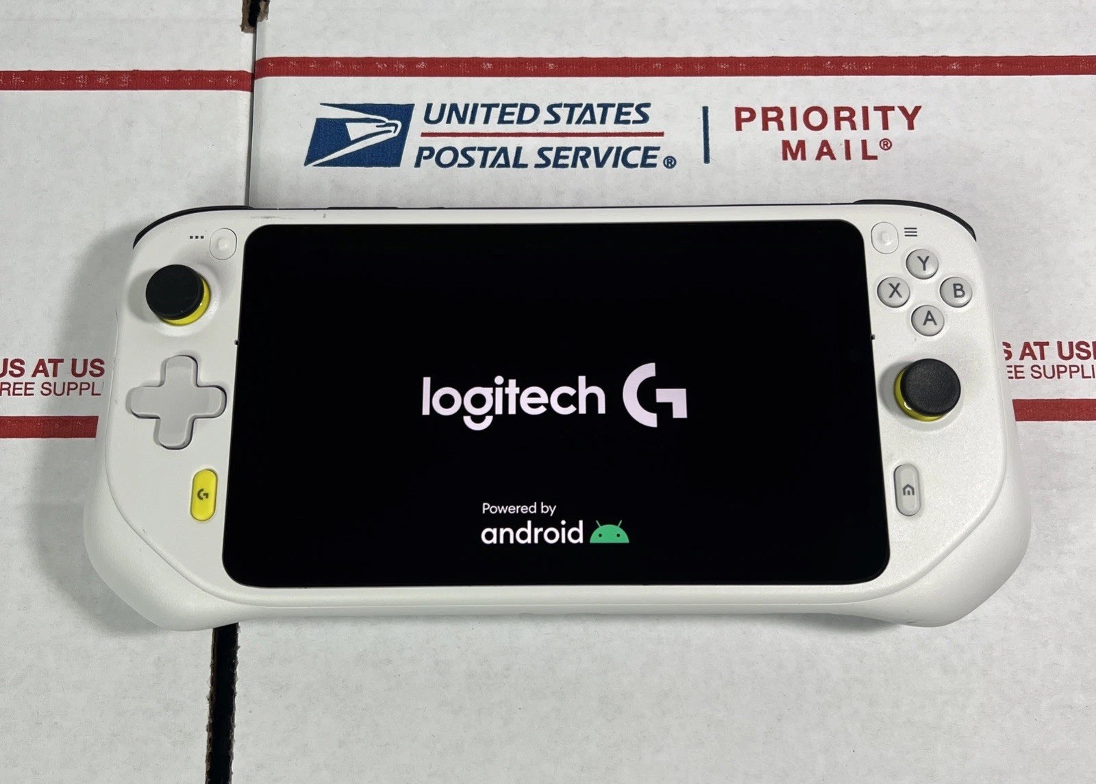 Logitech G CLOUD Gaming Handheld Console GR0006 * AS IS – Read Fully / Parts