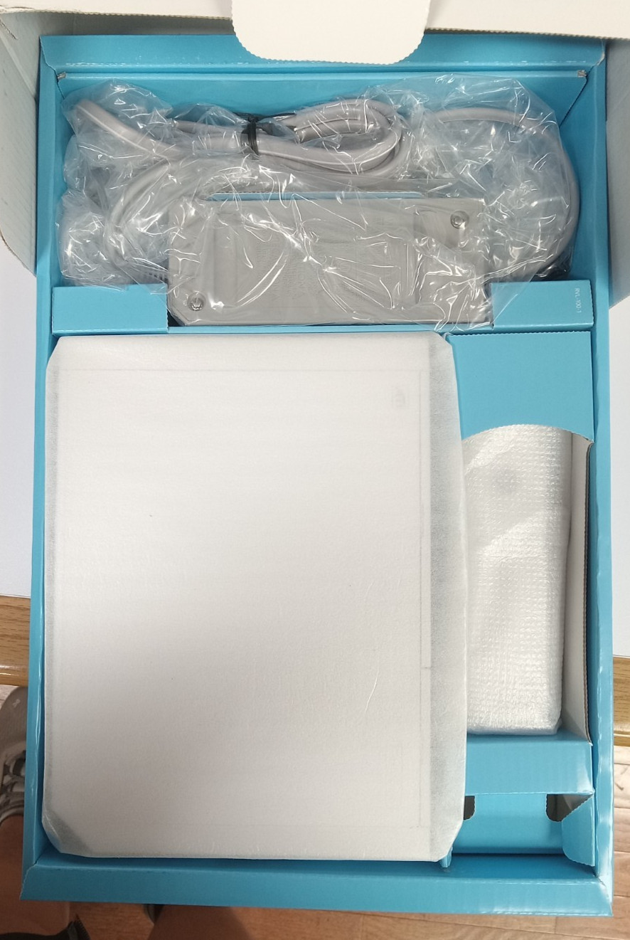 Nintendo Wii RVL-001 Home Console (White) – BRAND NEW / SEALED, NEVER USED!
