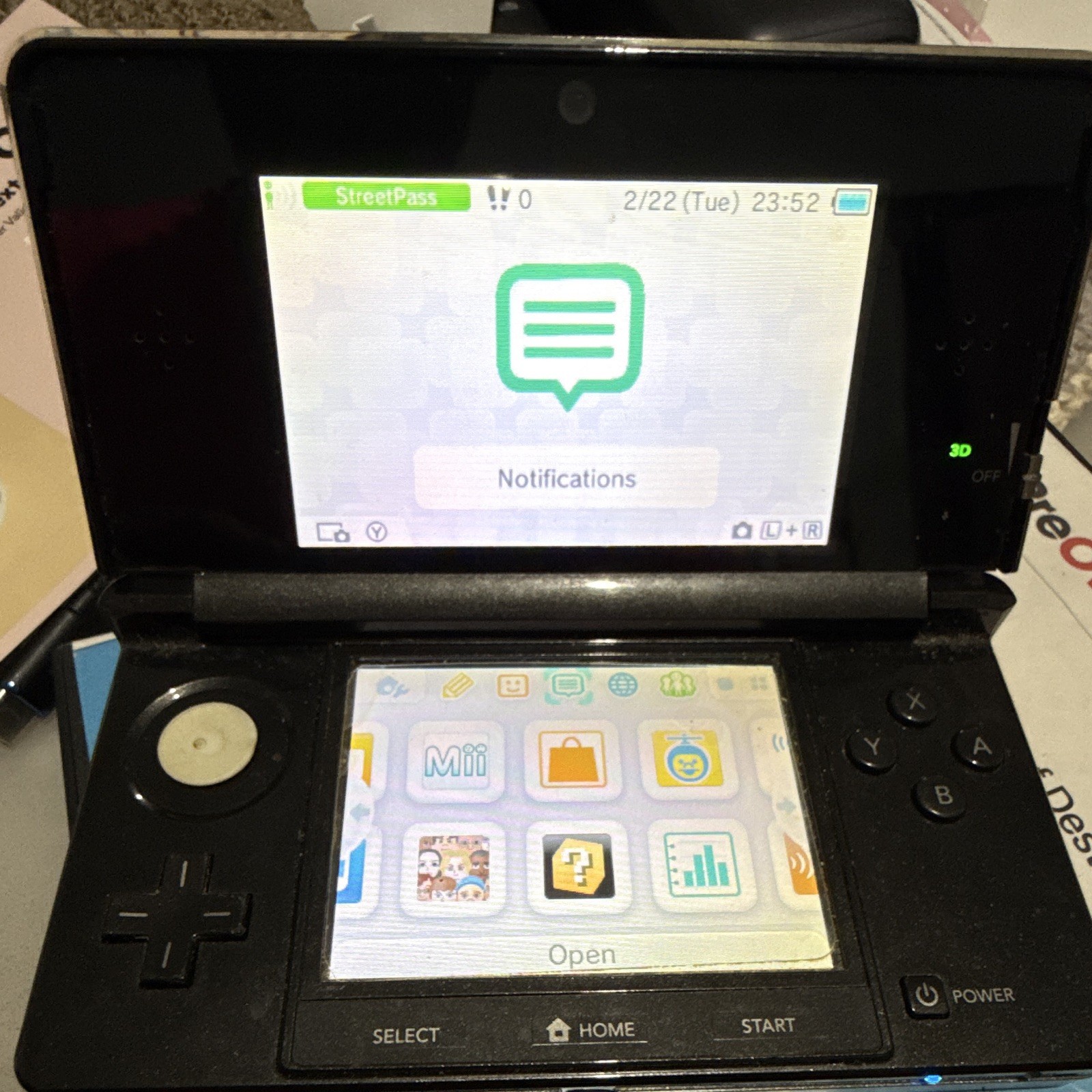 Nintendo 3DS Black Handheld Console CTR-001 2GB NTSC-U/C Wi-Fi 3D