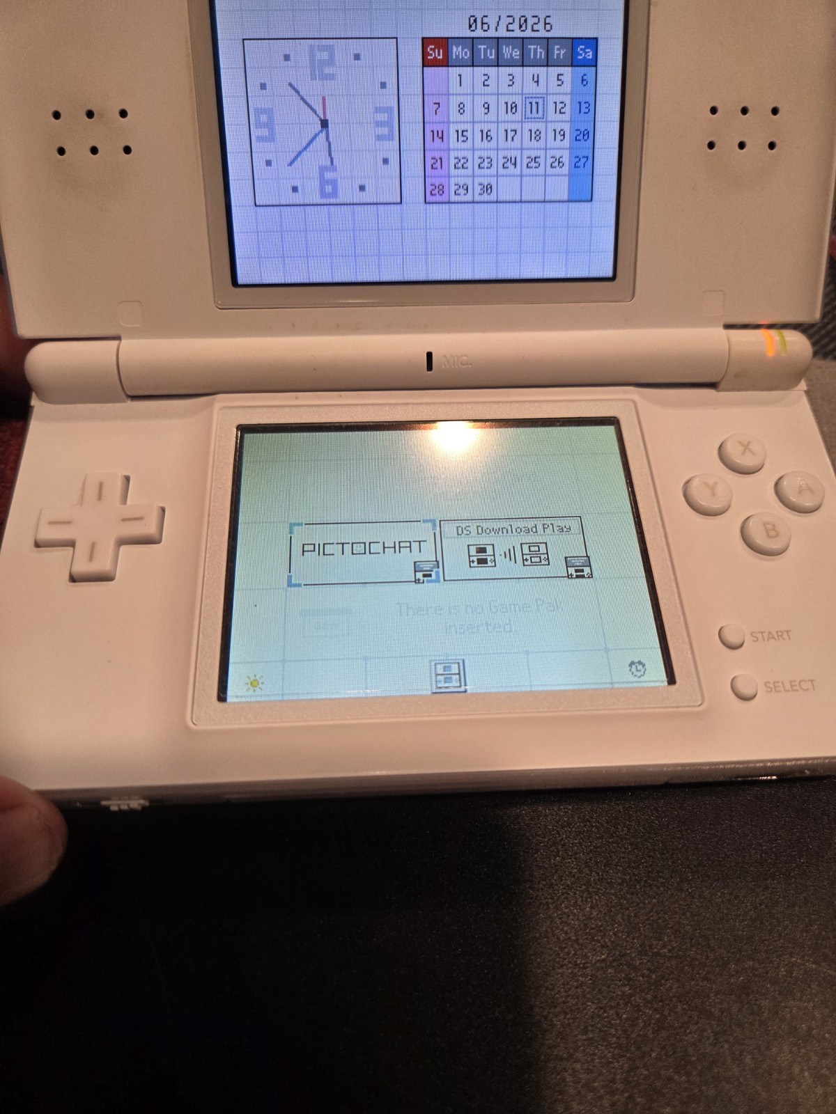 Nintendo DS Lite USG-001 JPN White Handheld Console Stylus Only Bad Hinge