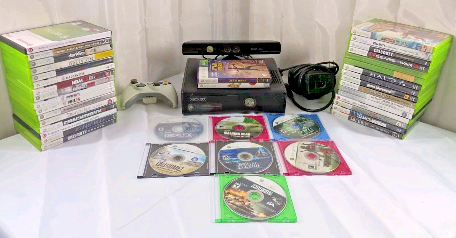 Microsoft XBox 360 S Slim 250GB Black Console 360S Bundle 41 Games Kinect Tested
