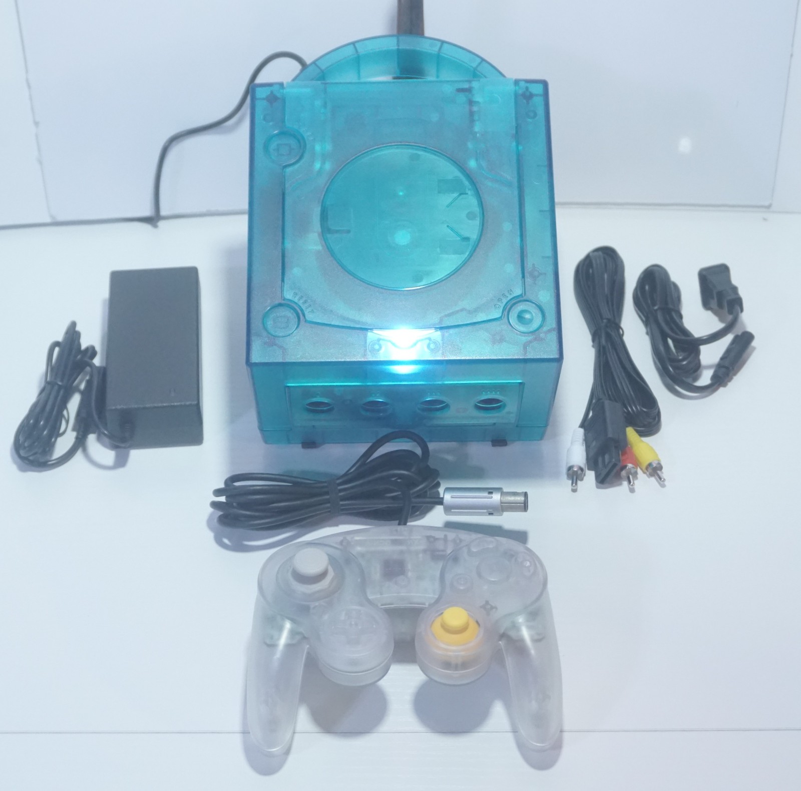 Various Colors Nintendo GameCube Console DOL-001 (USA) and Controllers Reshelled