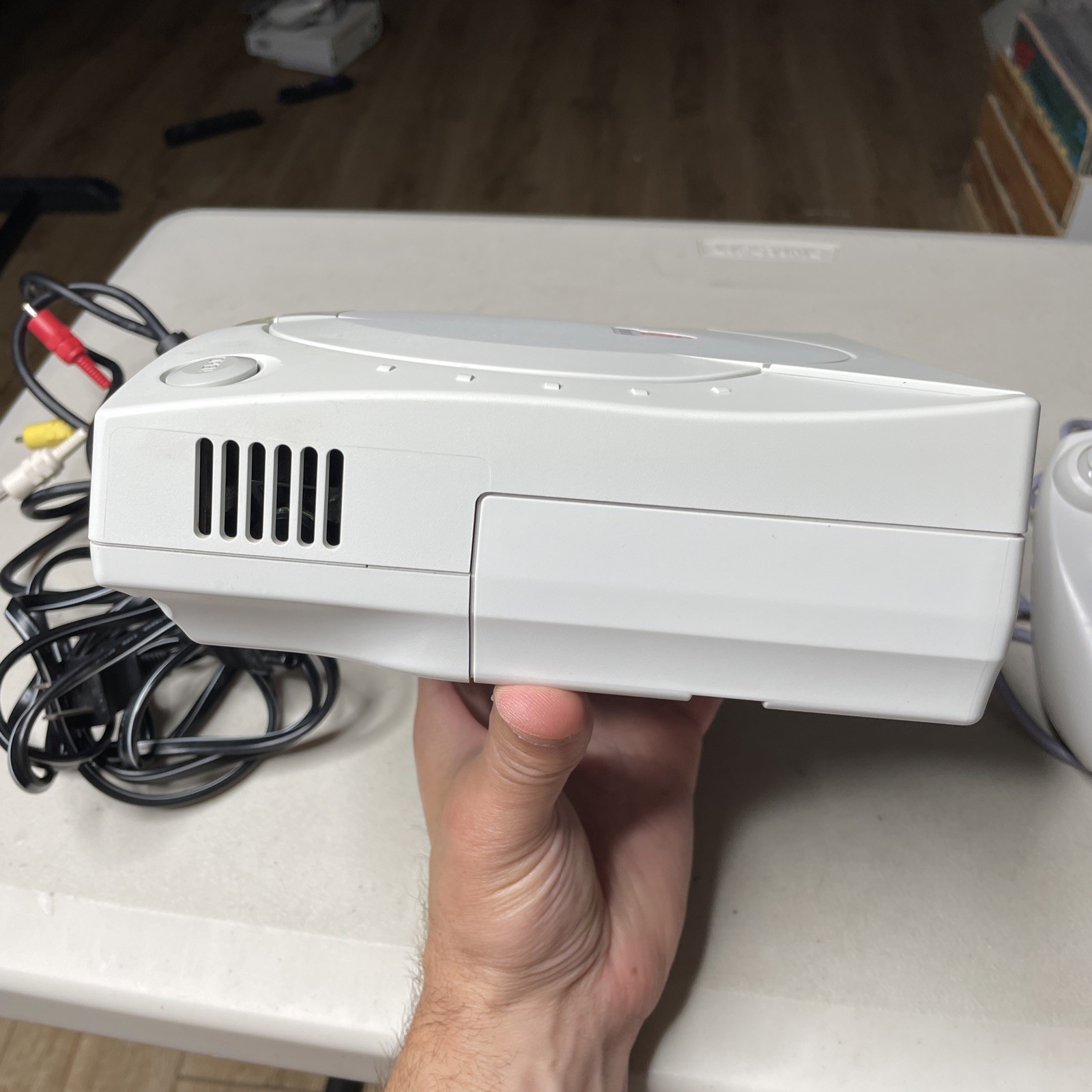 SEGA Dreamcast Console White Hkt-3020 with Controller, Cables, Tested Works