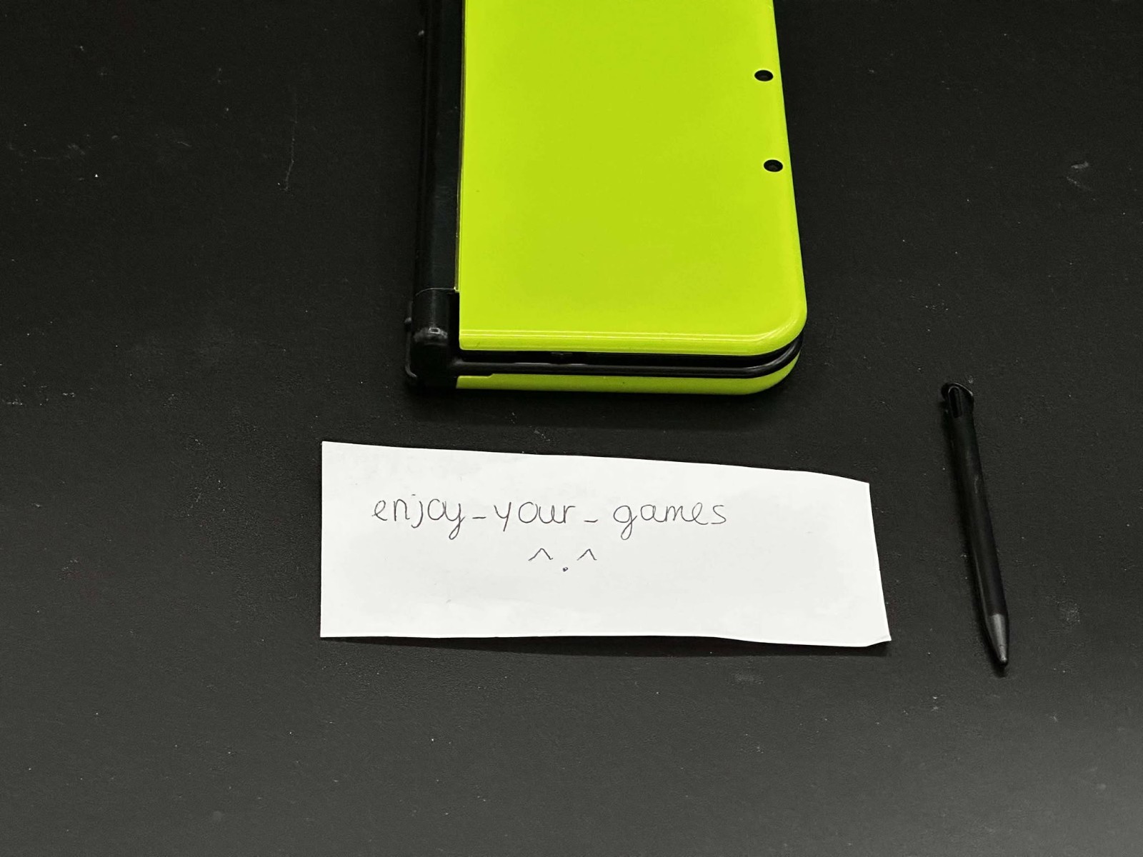 Nintendo New 3DS XL LL Lime Green | English | Charger | Stylus – SHIP IN 1-DAY