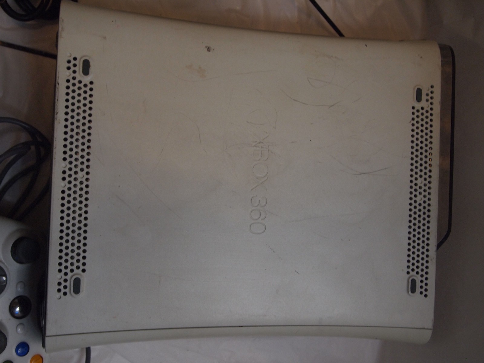Xbox 360 120gb hdd Console, With 4 Game Lot