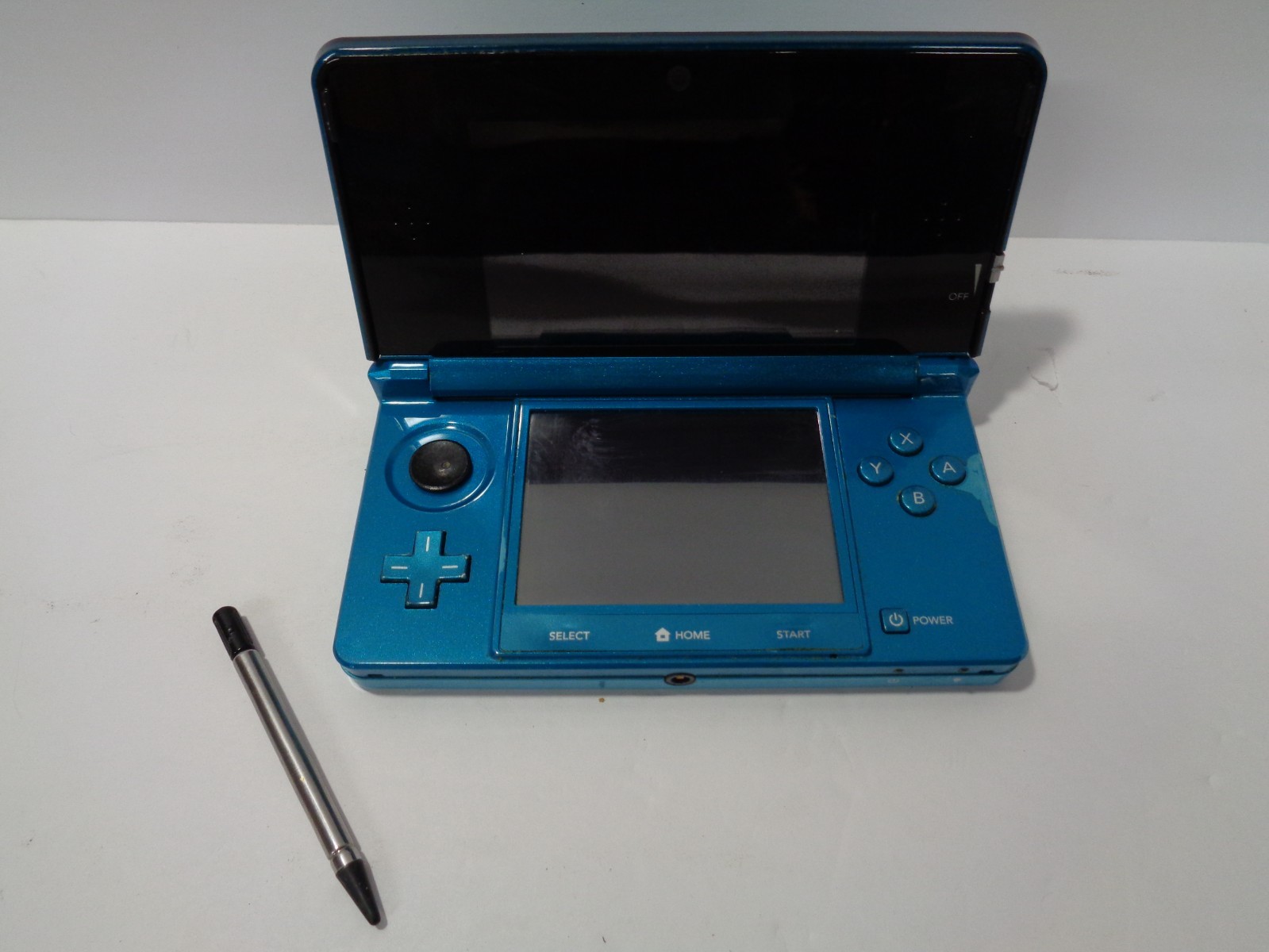Nintendo 3DS Handheld System Aqua Blue Teal Tested With Stylus
