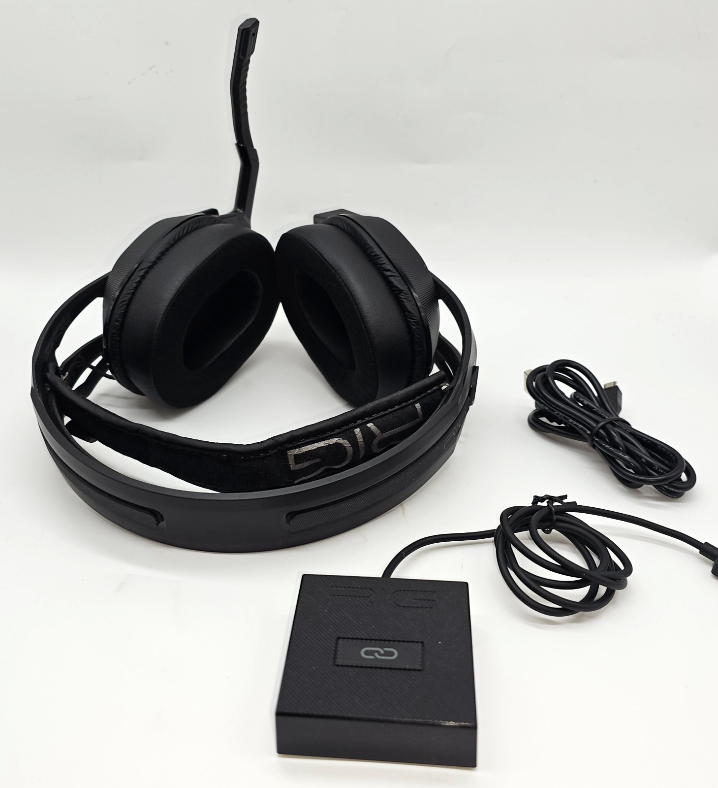 XBOX ONE 1TB Optimized | 2 Controllers | RIG 800Headset | Account | 8 Game Lot