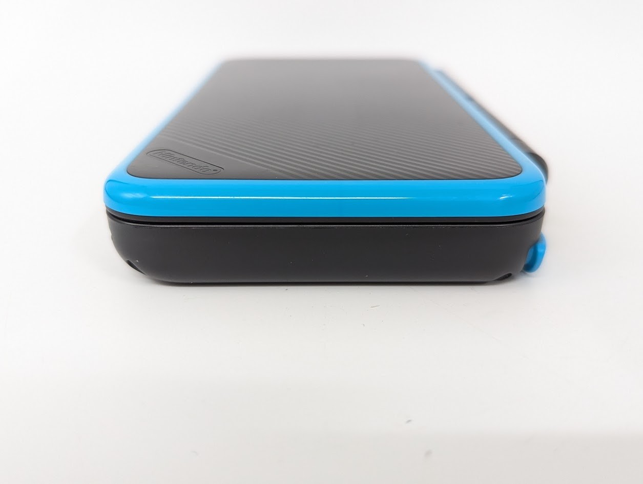 B7027 Nintendo new 2DS console LL XL Turquoise x Black Japan w/memory 4GB