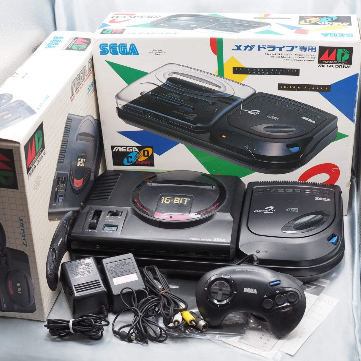 Mega Drive + Mega CD 2 Console system SET Boxed Tested SEGA HAA2510 HAA-2912