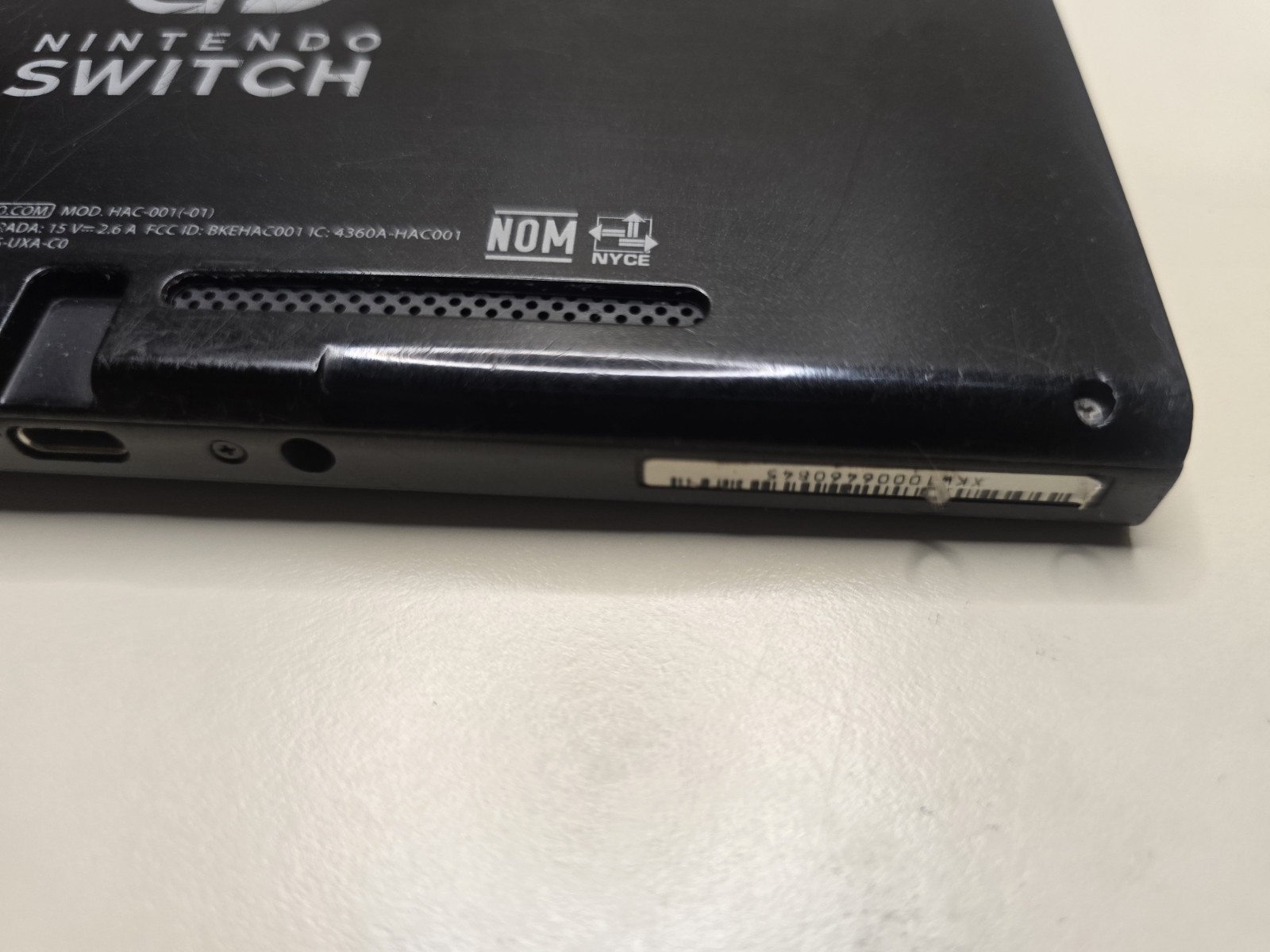 Nintendo Switch Console Red Joy-Cons Dock Grip HAC-001 Used Storage Find