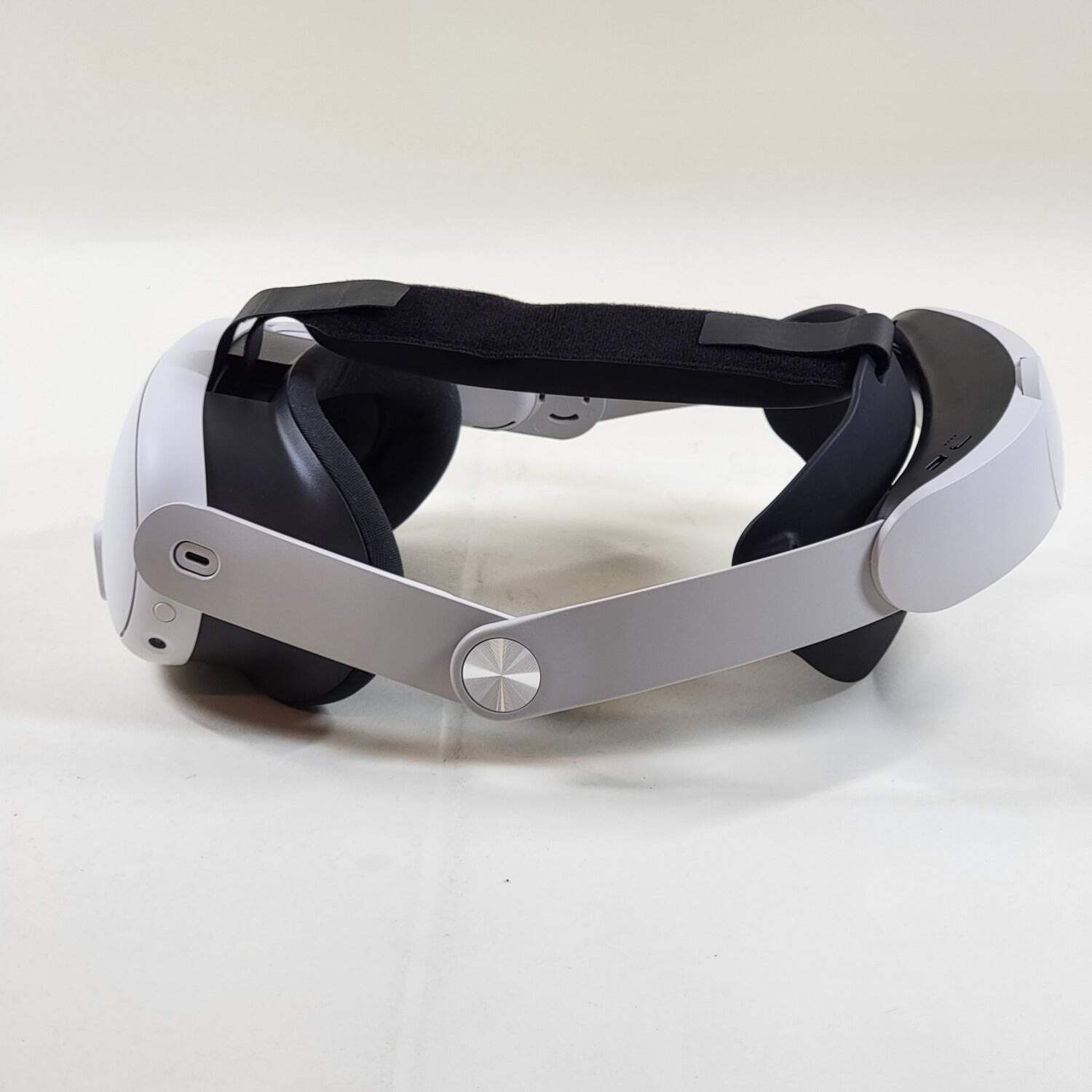 Meta Quest 3 512GB Standalone All-in-One VR Headset S3A