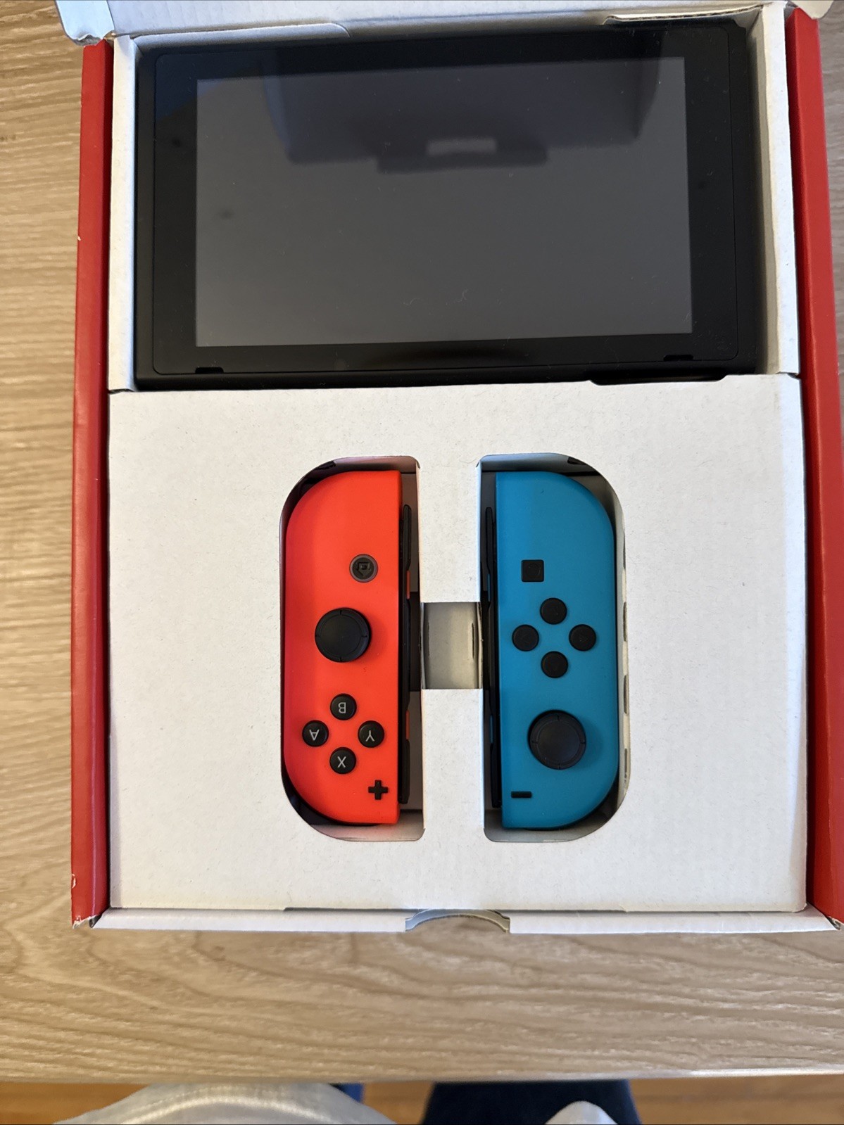Nintendo Switch 32GB Console – Neon Blue/Red Joy-Con – Complete in Box