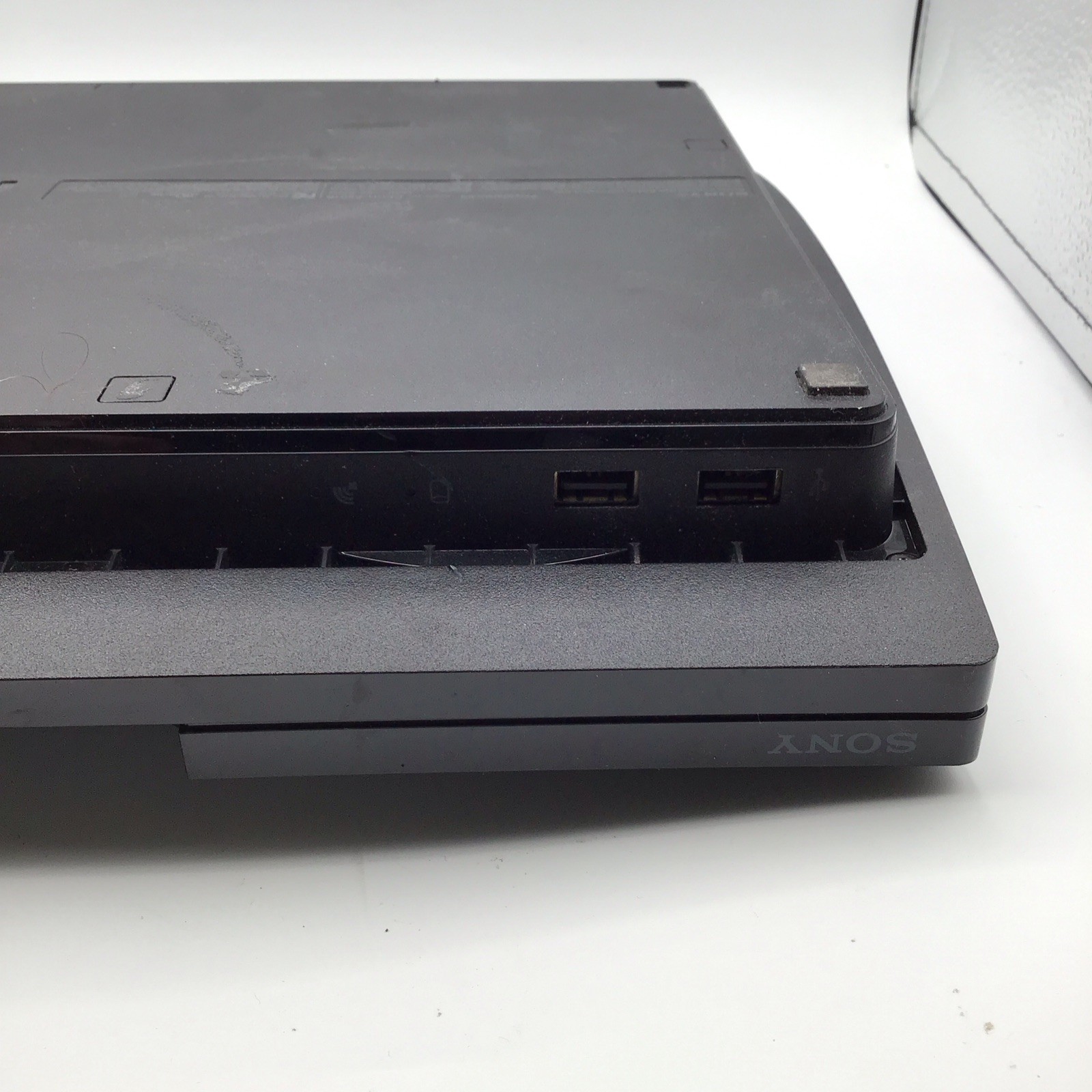 Sony PlayStation 3 PS3 Slim Console 320gb w/ Controller & Cables Used
