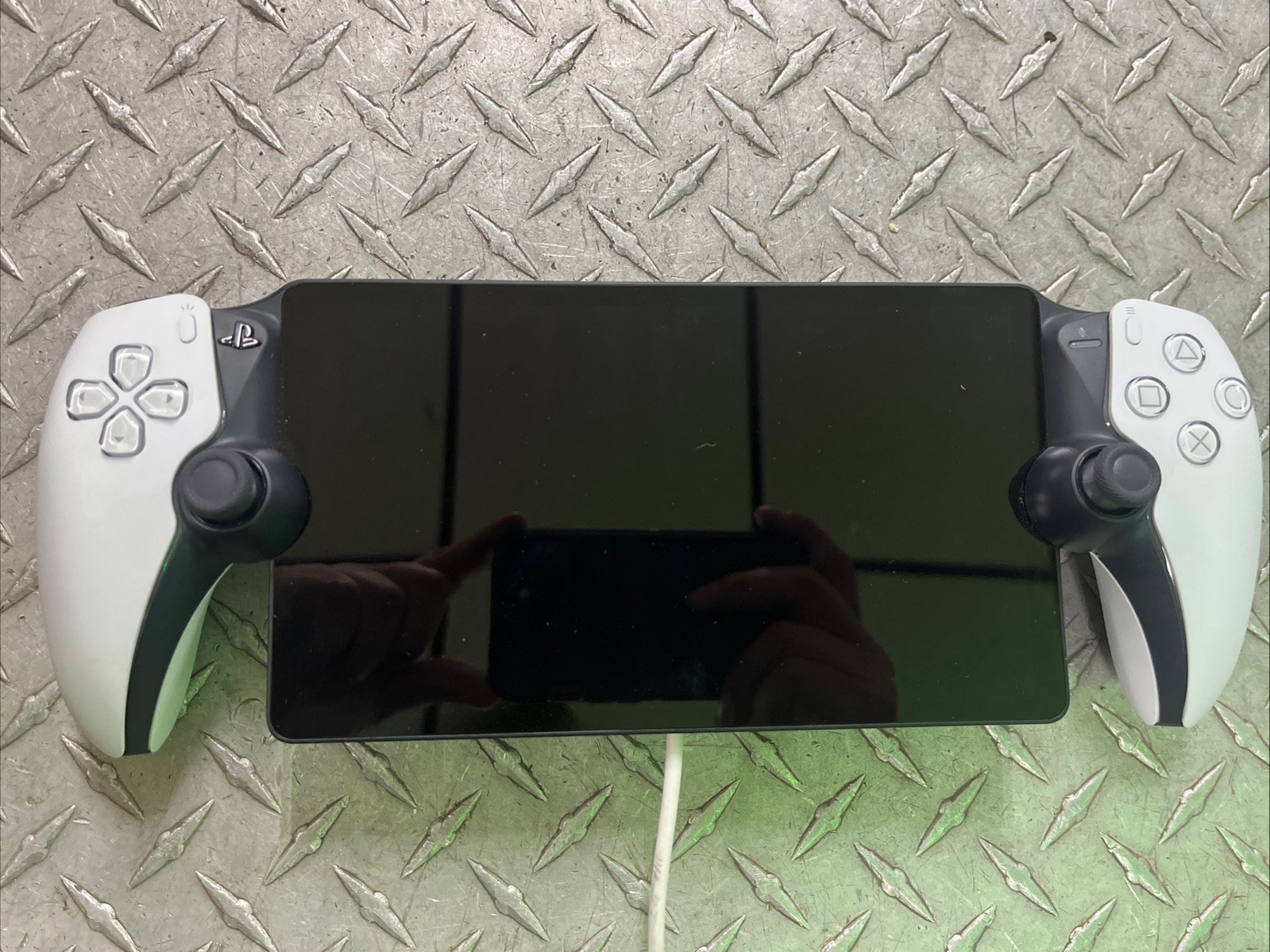 Sony PlayStation Portal White CFI-Y1001 Handheld ONLY