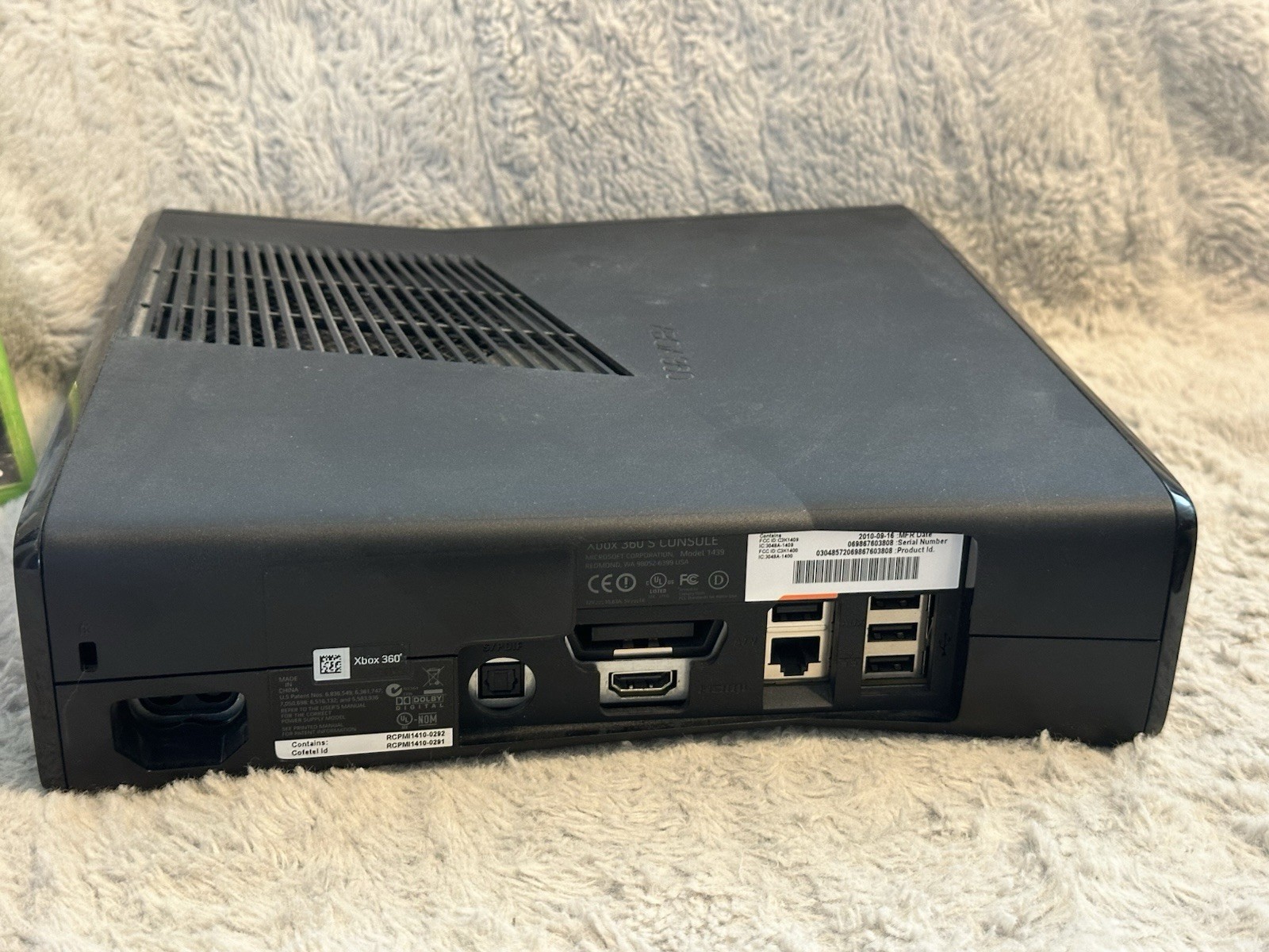 Microsoft Xbox 360 S Slim 4GB Console – Model 1439 Black Console & Halo 4 Only