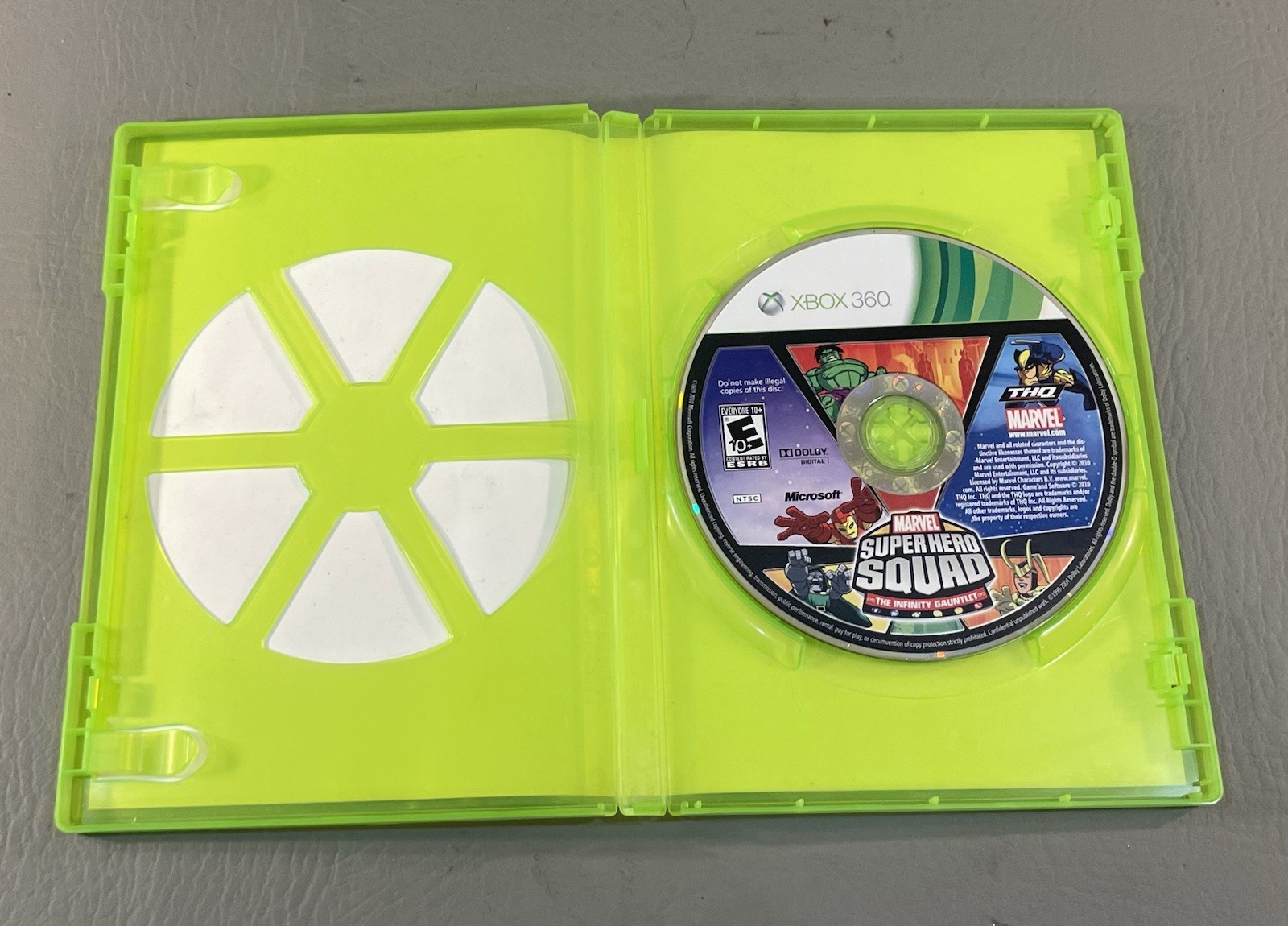 Xbox 360 Slim 4GB Console Bundle 3 Controllers 5 Games Tested