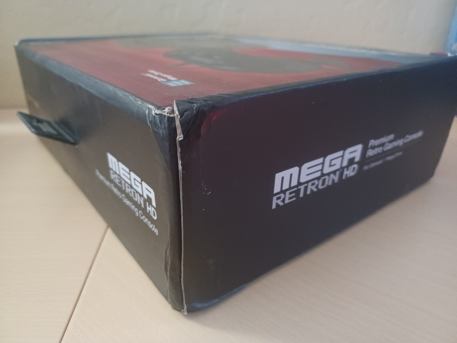 Mega Retron HD Premium Retro Gaming Console for Sega Genesis/Mega Drive