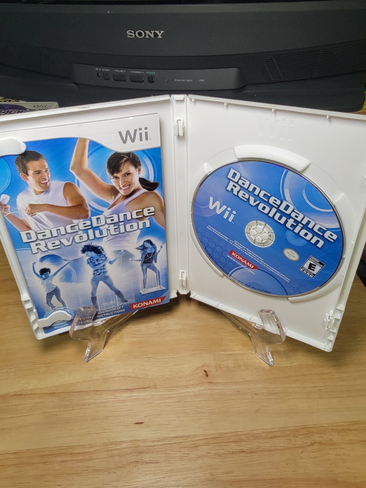 Nintendo Wii Black Console With Games. TV NOT INCLUDED.