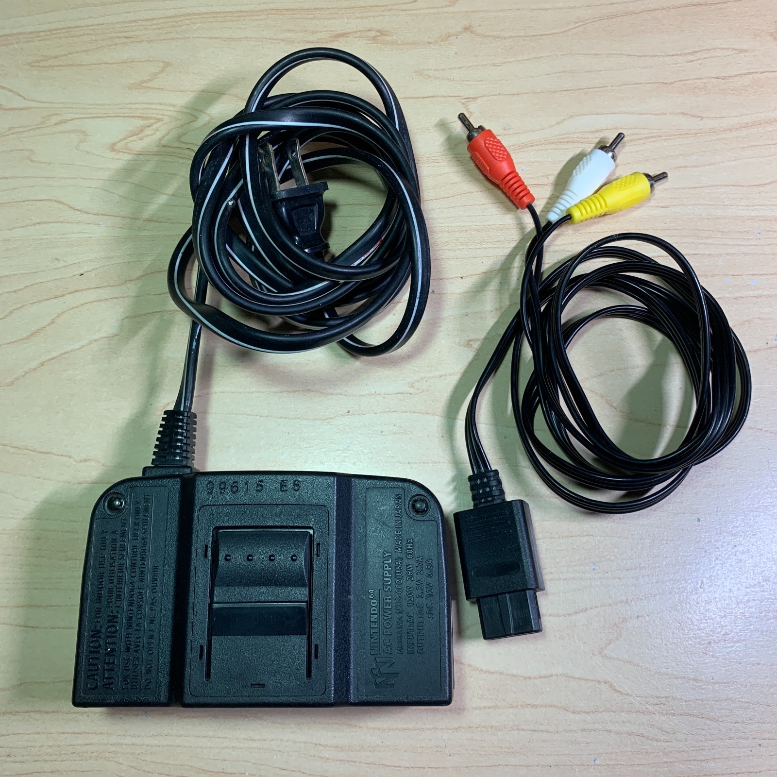 Nintendo 64 Console System Bundle Lot 4x Controllers Cables Tested/Working N64
