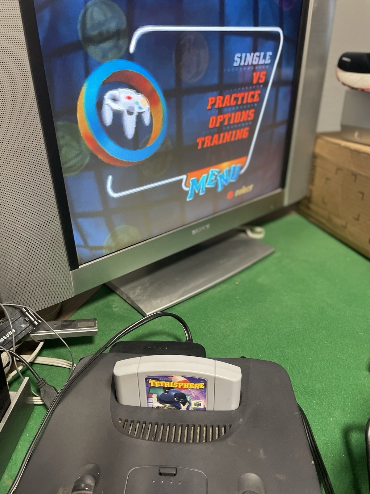 N64 Nintendo 64 Console With 2 Games. 007 The World is Not Enough Tetrisphere