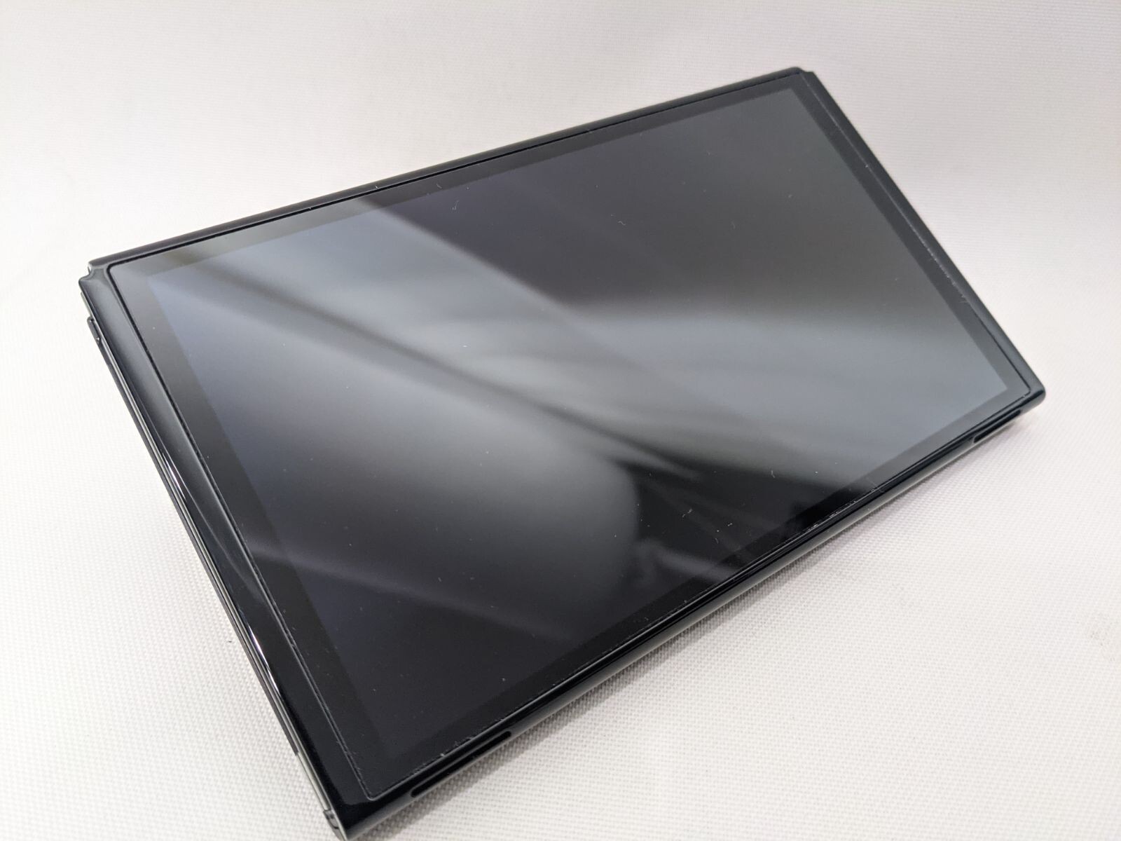 Nintendo Switch OLED Console Tablet Only No scratches screen Very good SD card