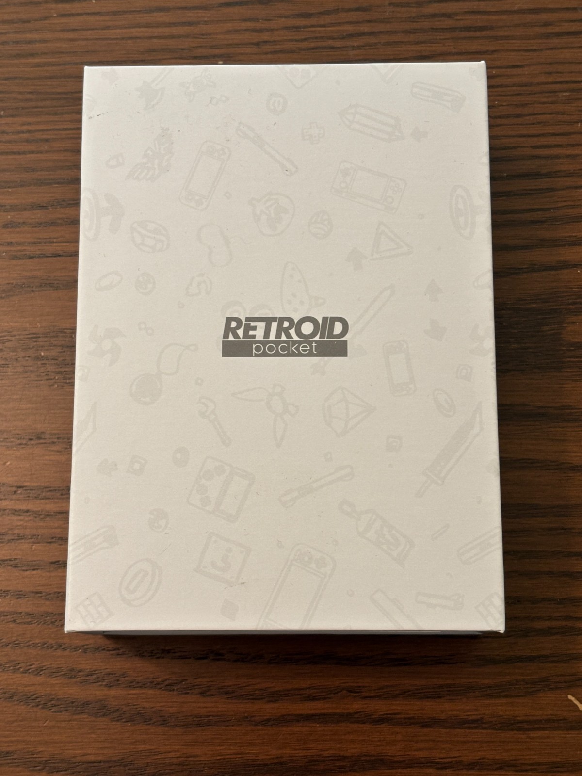 Retroid Pocket Classic — Retro 6 + 128GB — 3.92″ OLED Retro Game Console
