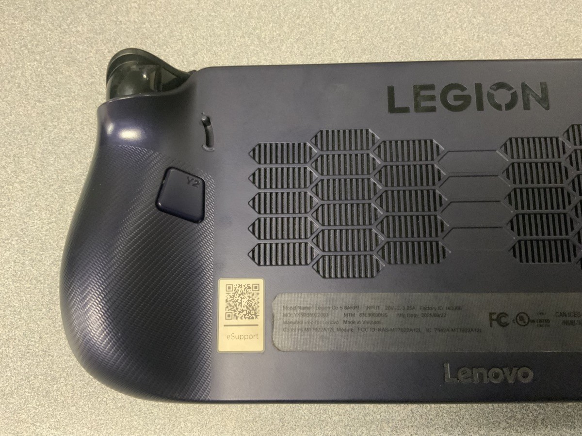 LENOVO LEGION GO S 8ARP1 (B42012483)