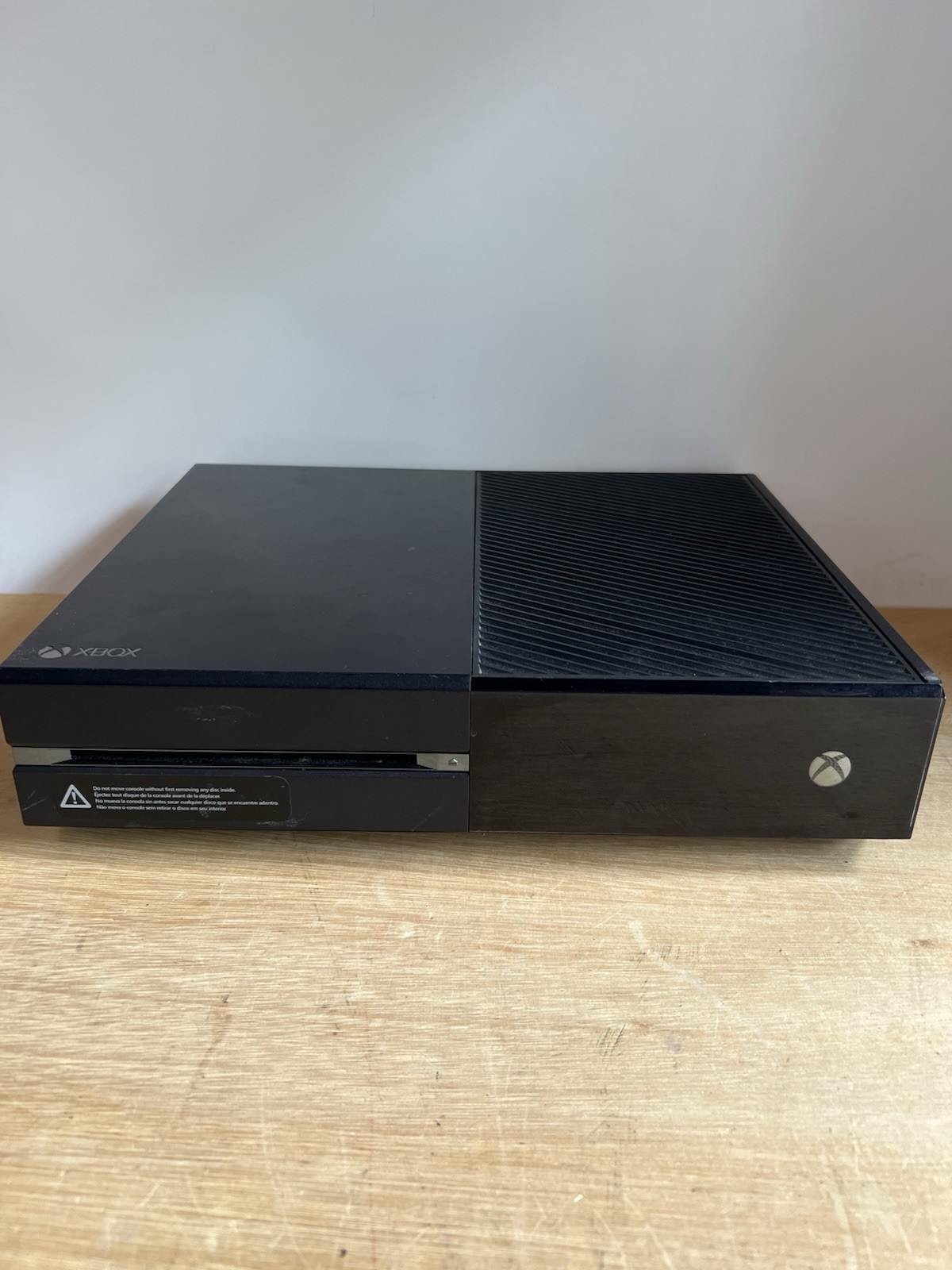 Microsoft Xbox One 500GB Black Console 1 Controller 8 Games Kinetic Bundle