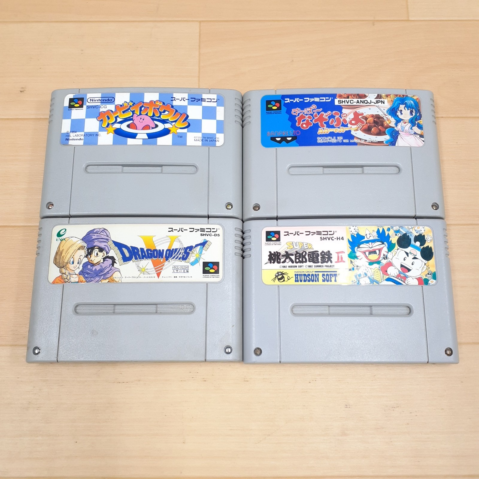 Japanese Super Famicom Mario World Storage Case Rack with 30 Games Nintendo