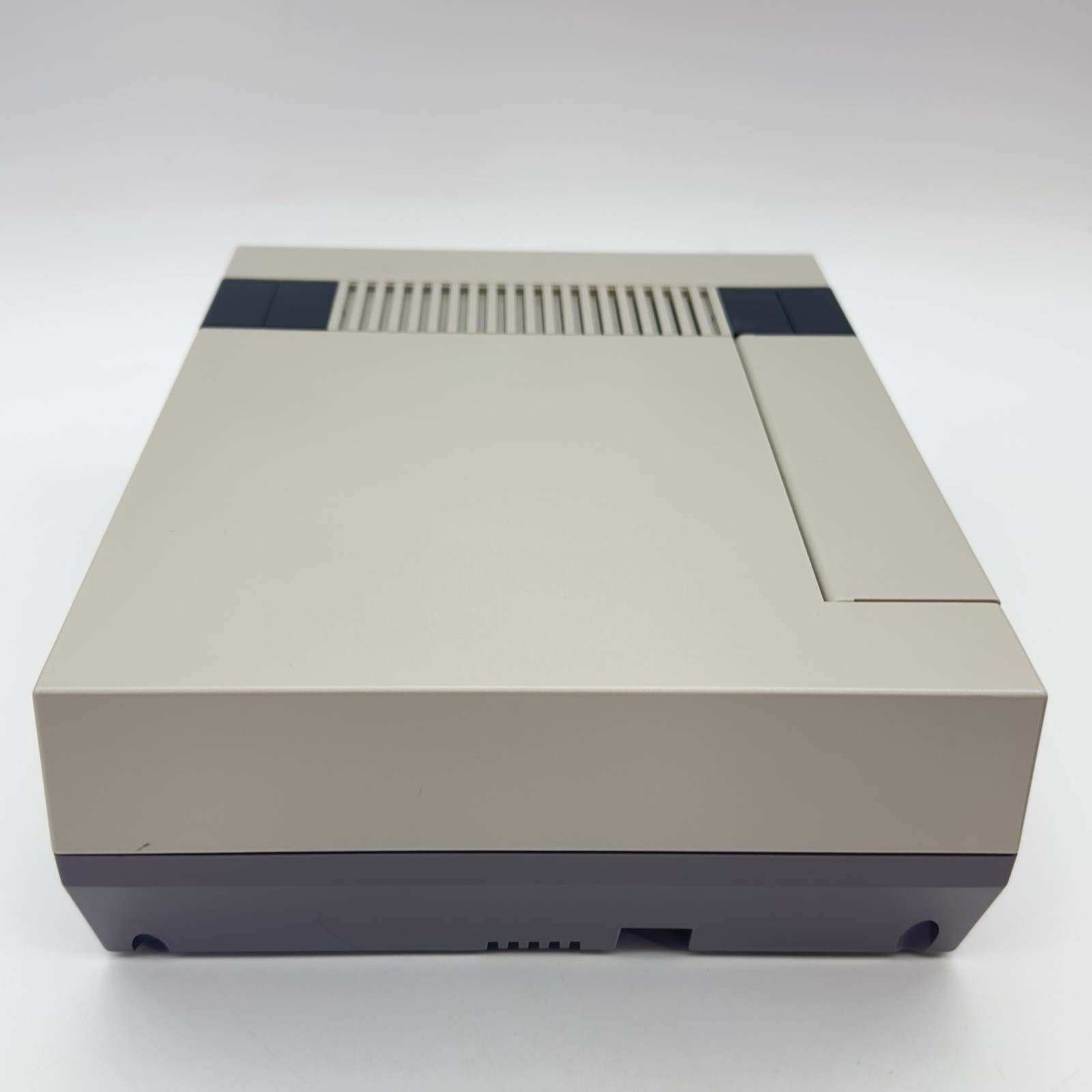 Nintendo NES Console NES-001 System Bundle TESTED Controller 4 Games Cables READ