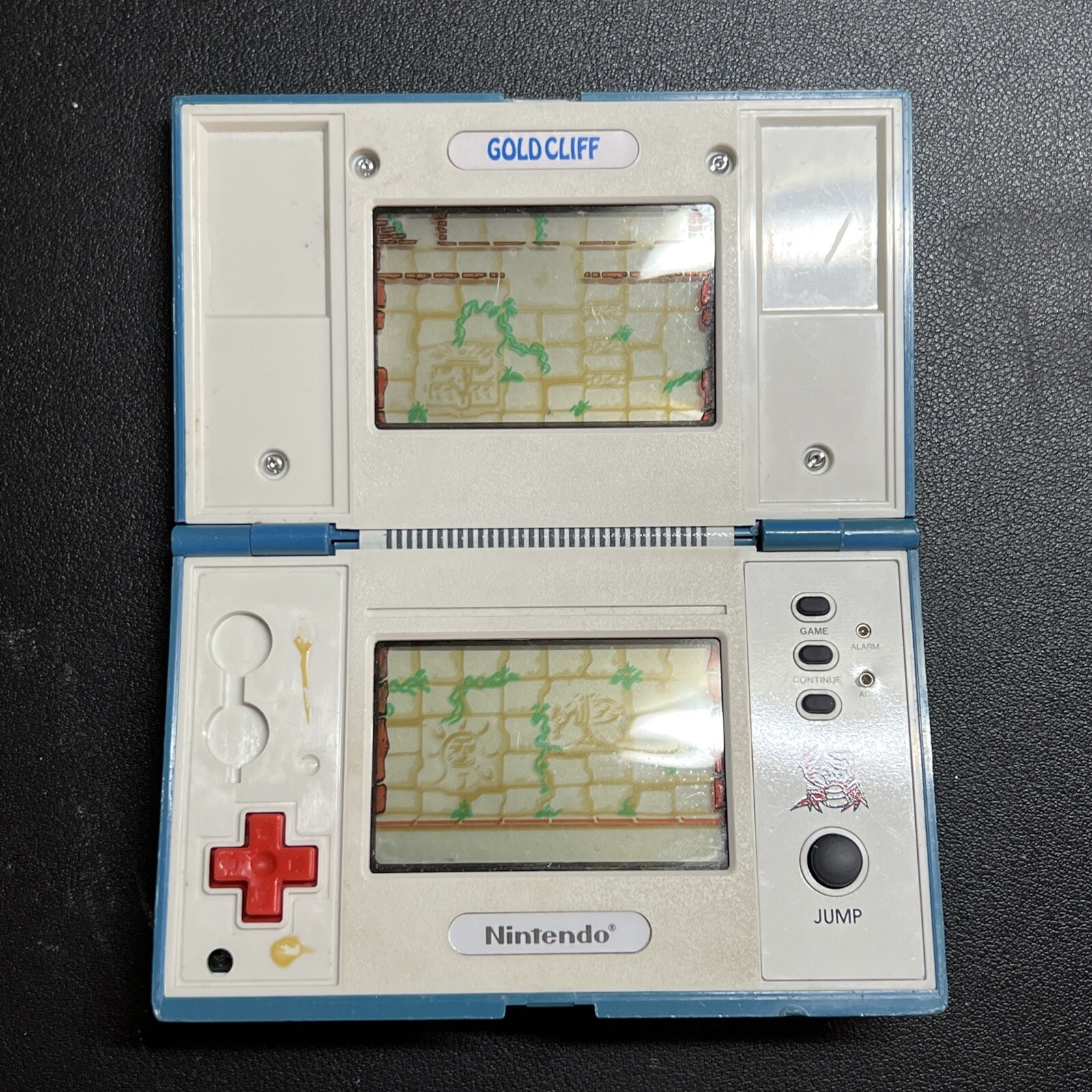 Vintage Nintendo Game & Watch Gold Cliff Turns On READ DESCRIPTION FREE SHIP