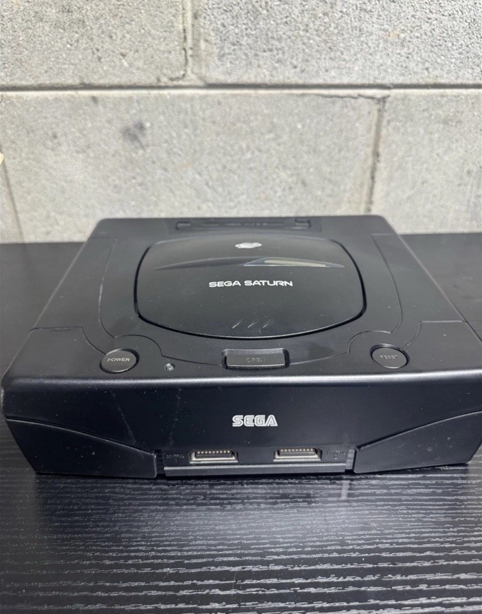 SEGA Saturn Home Console – Black w/ Cardboard, Inserts & 3 Controllers