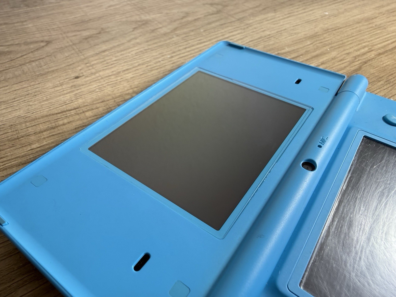 Nintendo DSi Aqua Blue Handheld Console w/ Stylus Iron Man2 Charger Tested Works