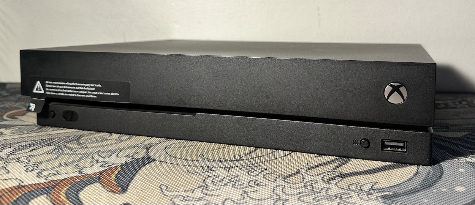 Microsoft Xbox One X Console Lot Black 1TB w/10 Games + 2 Controllers & Cables