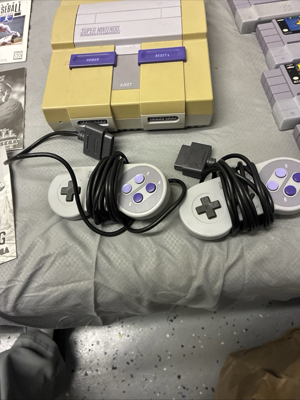 Nintendo Super Nintendo SNES Console with 2 Wired Controllers Gray/Purple