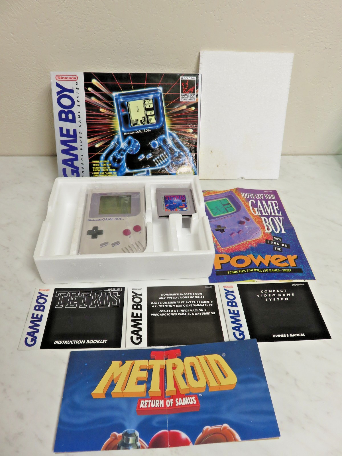 CLEAN! Nintendo original 1989 Game Boy DMG-01 with Box – Tetris Collector Set