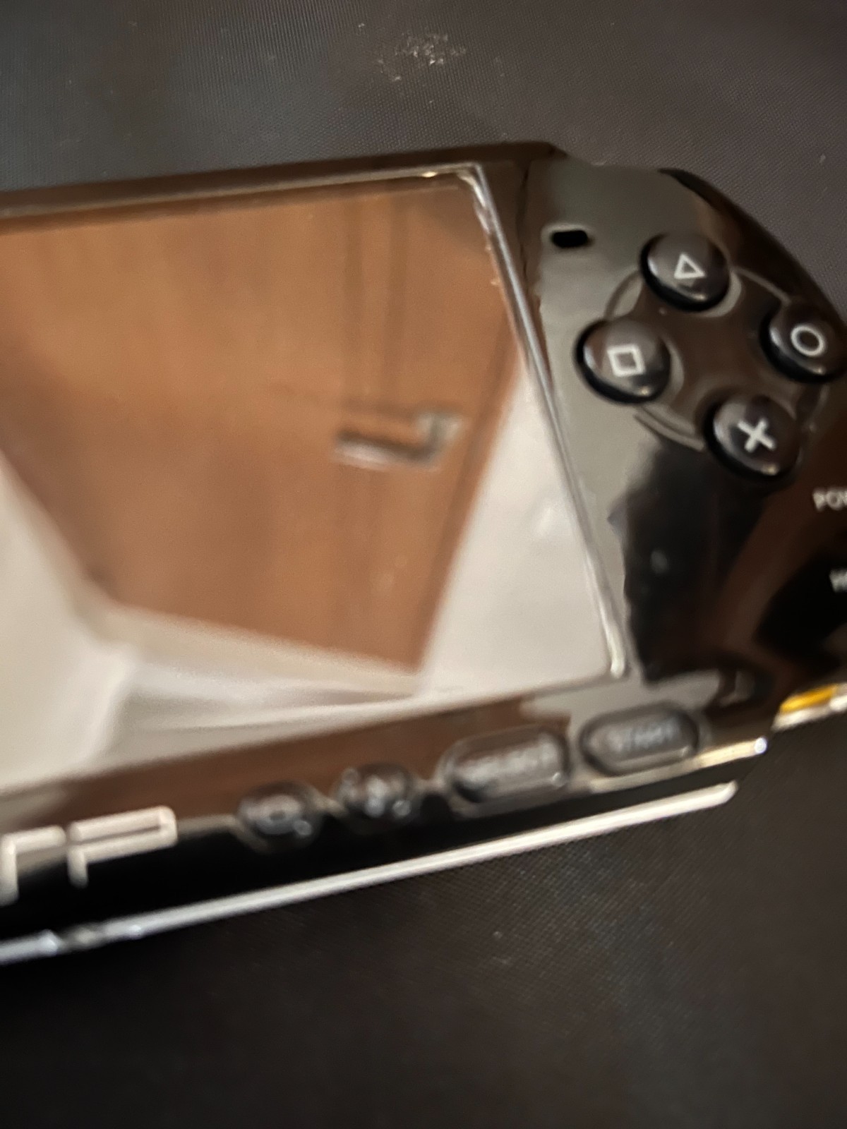 Sony PSP-2000 Black Console Working 2GB Memory Stick　Please read note Section