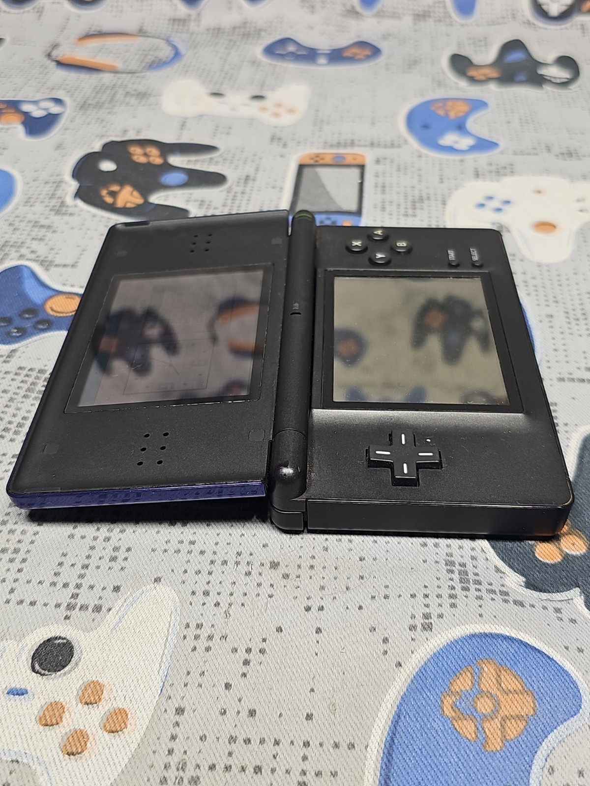 Nintendo DS Lite Console USG-001 PACKAGE DEAL