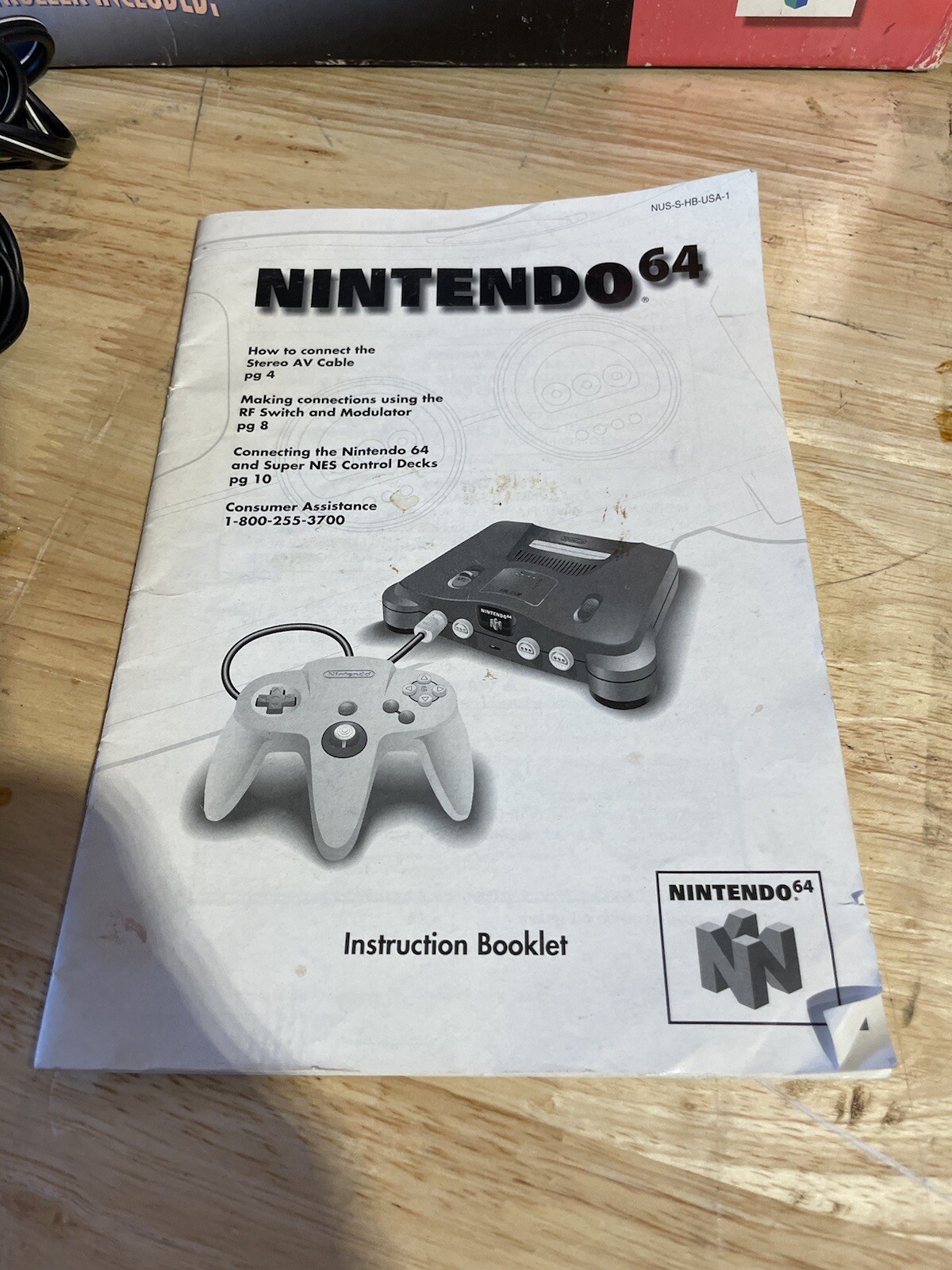 Nintendo 64 N64 Console Black w/Atomic Purple Controller In Box