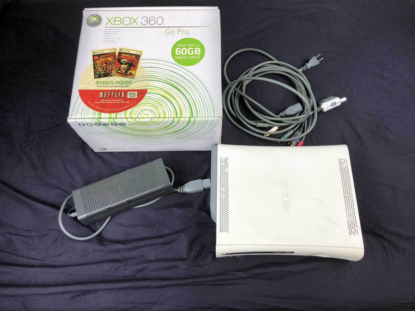 Microsoft Xbox 360 PARTS ONLY White Console With Hard Drive See Description