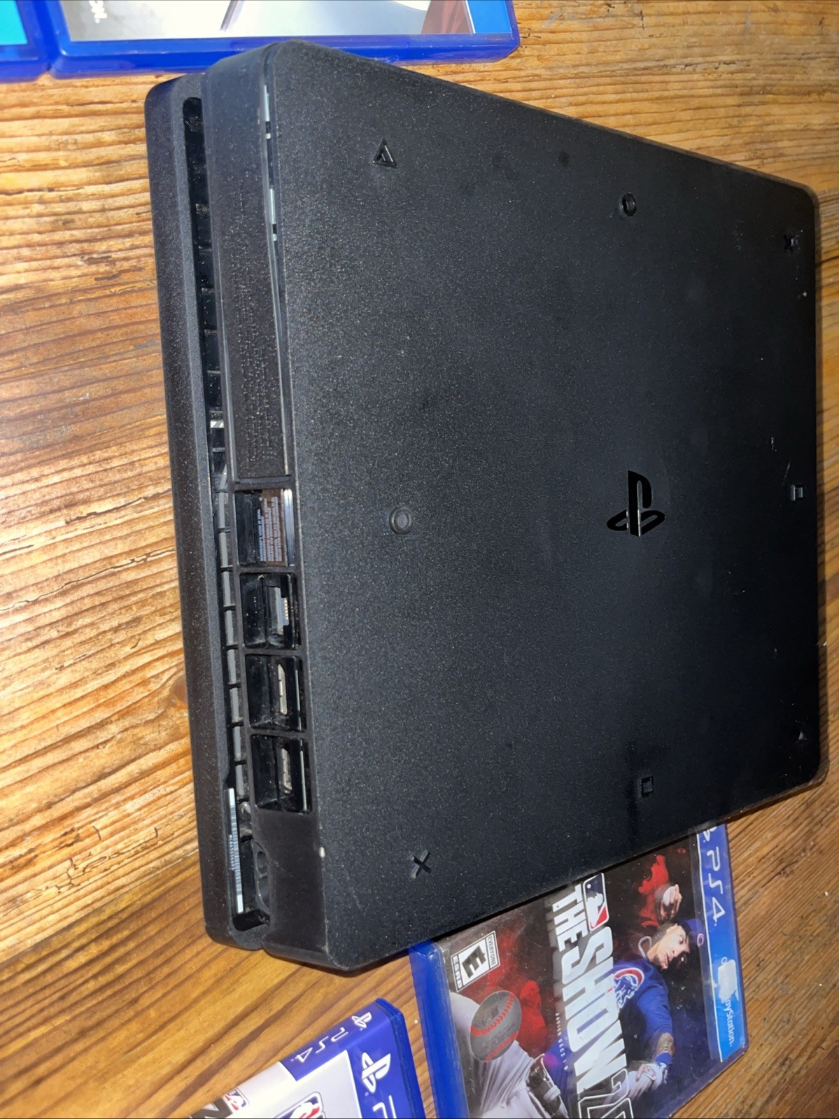 Sony PlayStation 4 PS4 Slim 500gb Bundle – CUH-2115A – 11.50